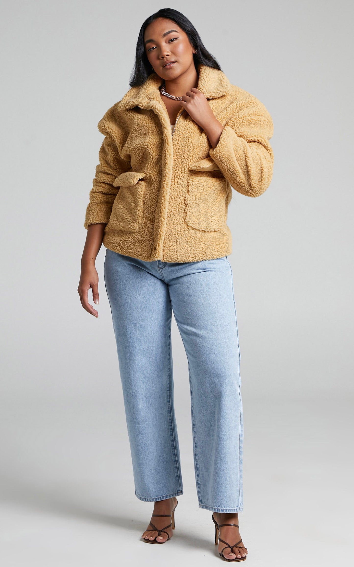 Daneeka Oversized Teddy Jacket in Beige