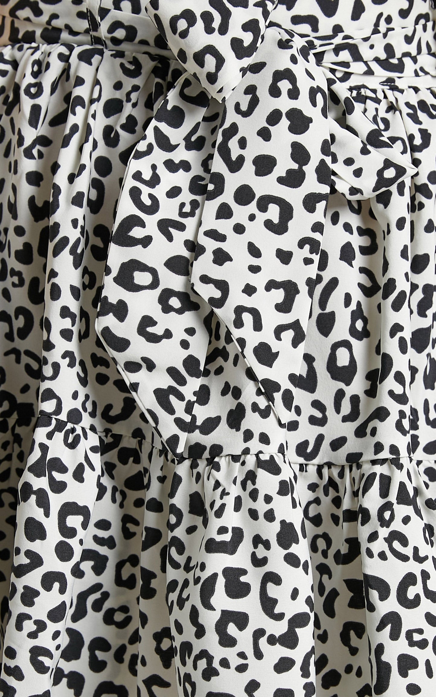 Daniella Mini Skirt - Tie Waist Skirt in Black Print