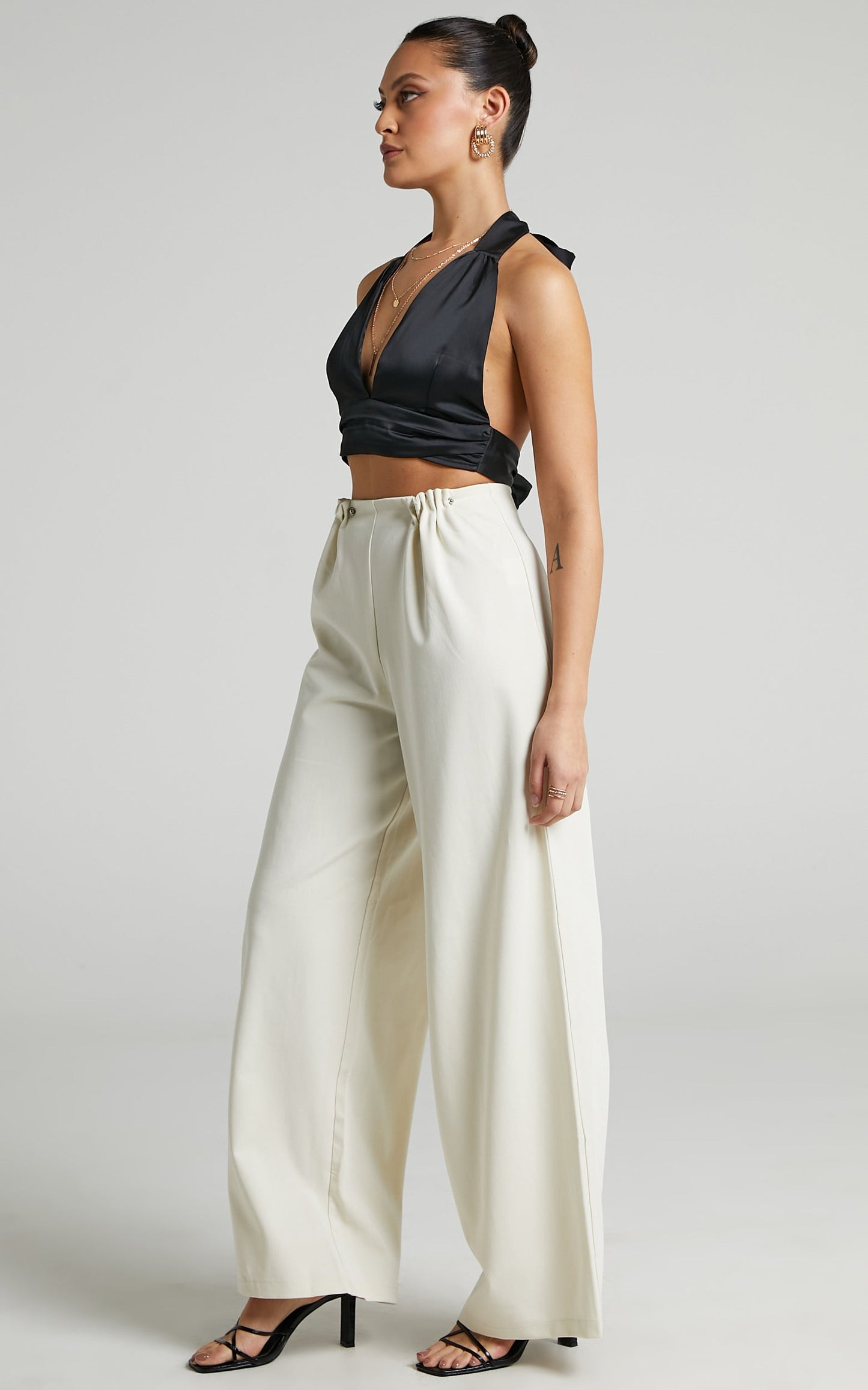 Doja Top - Halter Neck Tie Up Top in Black