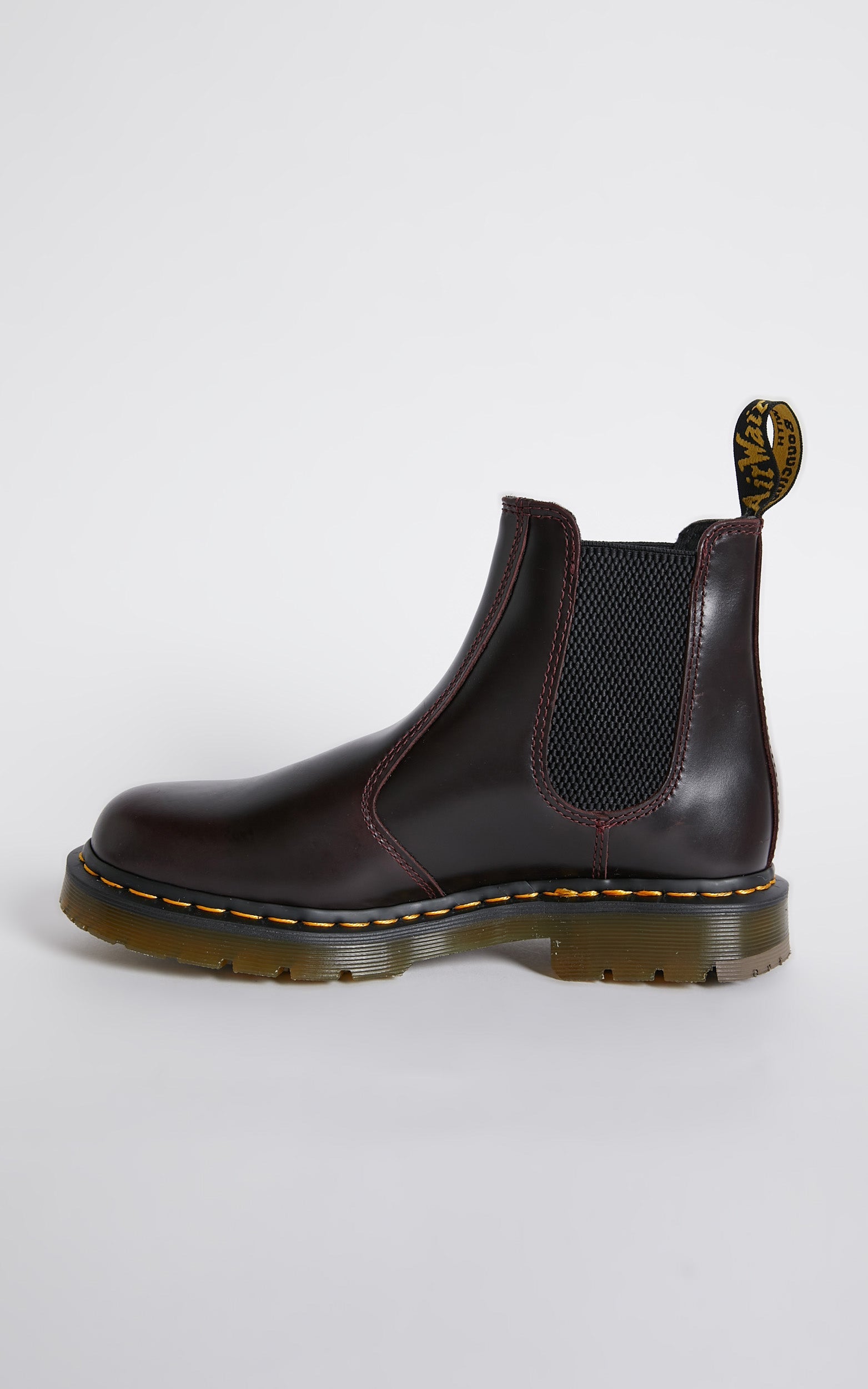 Dr. Martens - CHELSEA BOOTS in Oxblood