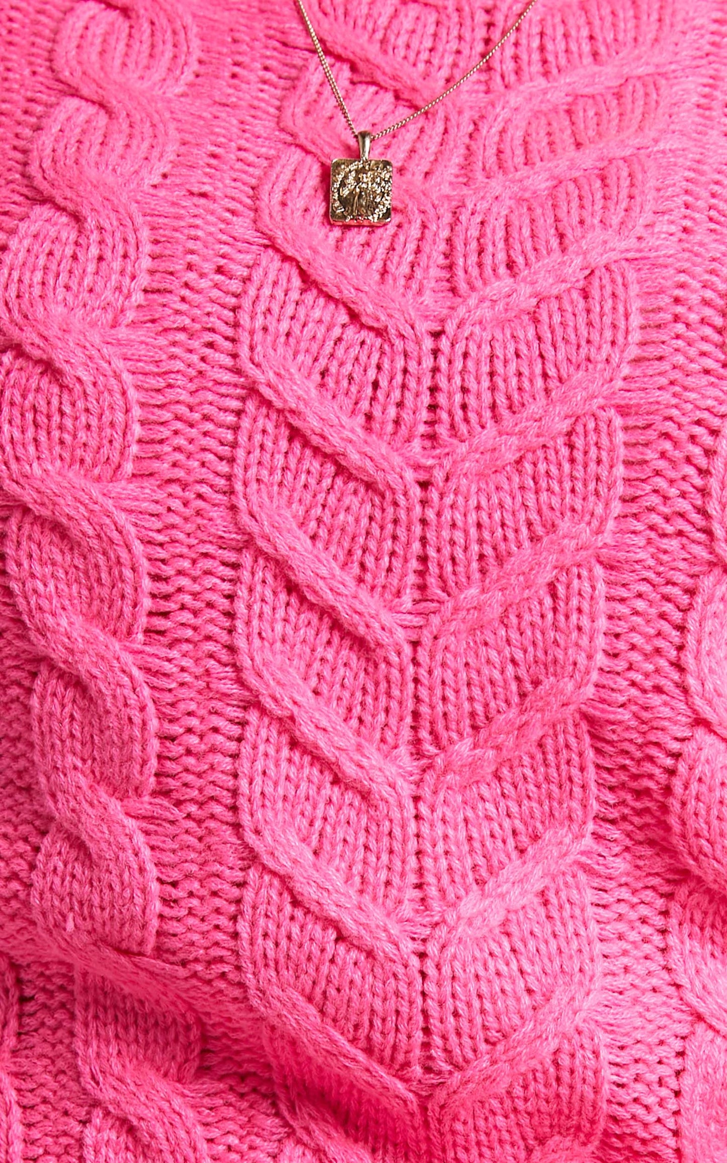 Duffy Knit Jumper in Hot Pink