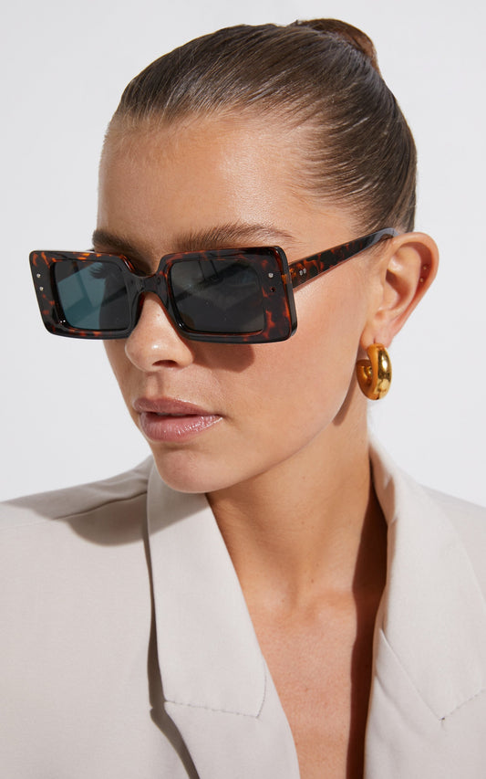 Estrelita Sunglasses in Tortoiseshell