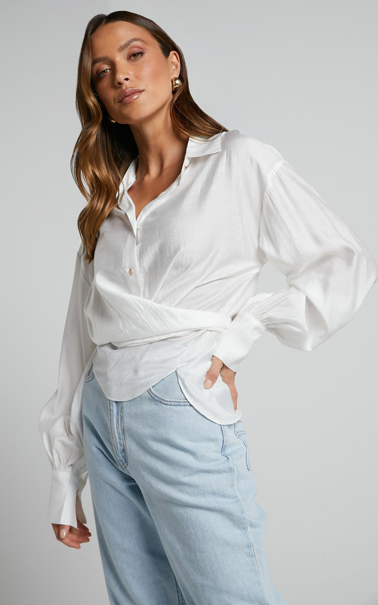 Ehrna Shirt - Twist Front Collared Long Sleeve Shirt in White