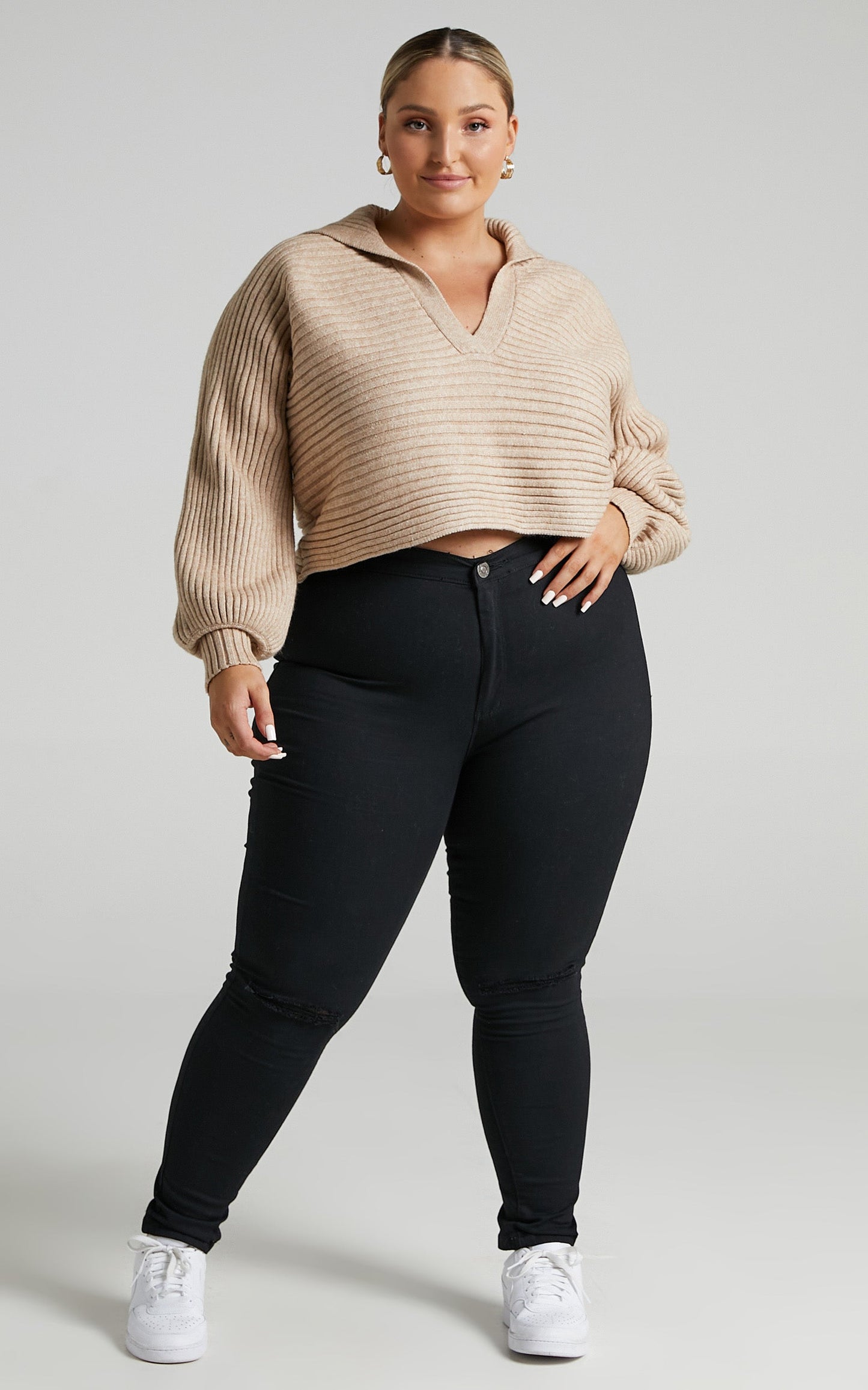 Elata Jumper - Oversized Collar Jumper in Beige