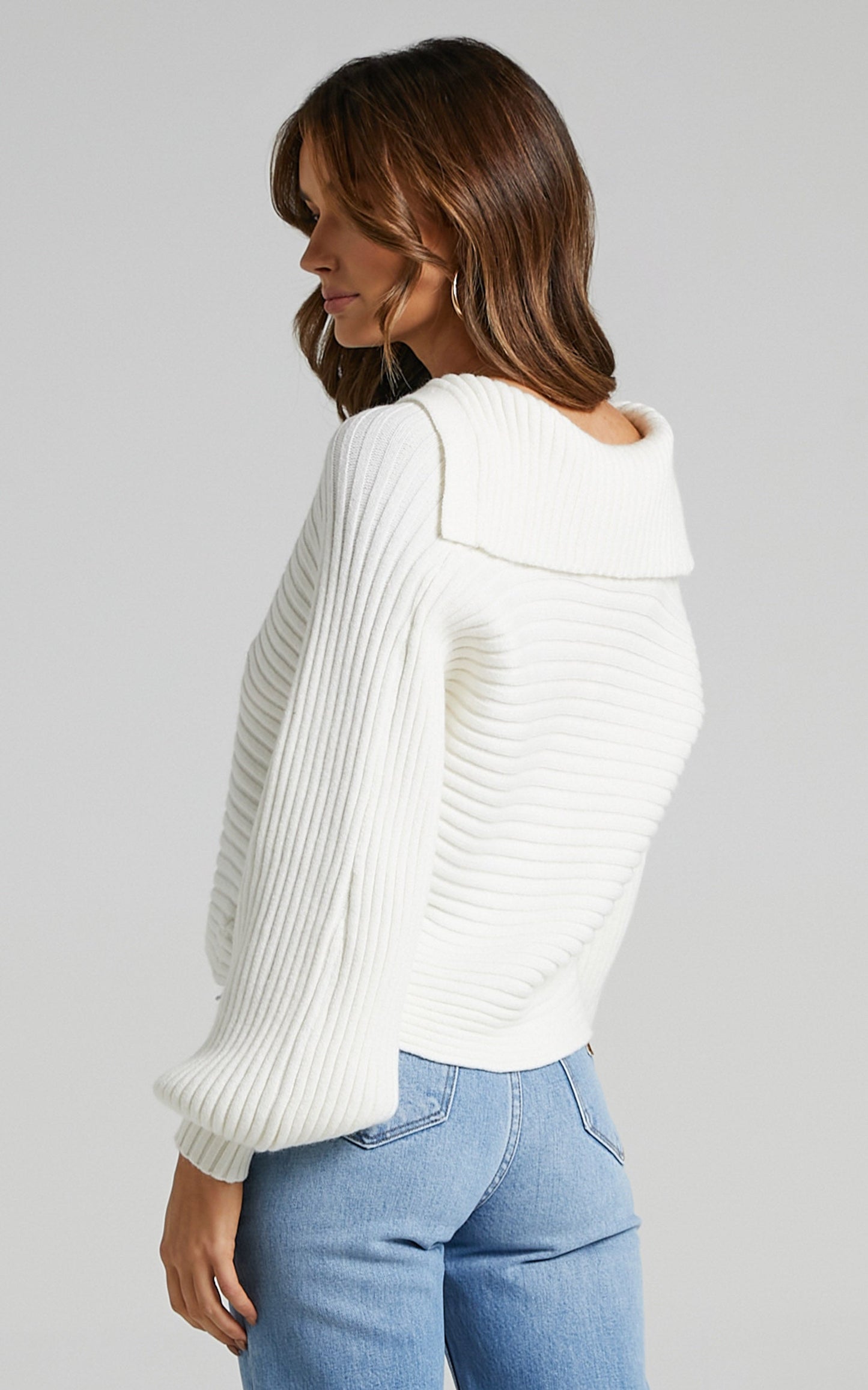 Elata Jumper - Oversized Collar Jumper in Off White