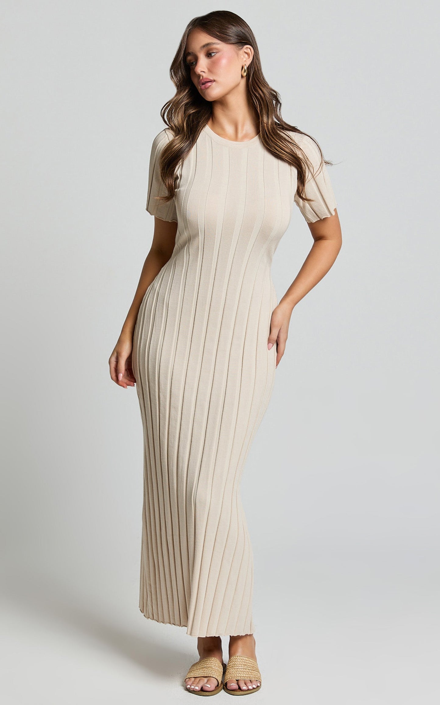 Elfha Midi Dress - Wide Rib Short Sleeve Knit Midi Dress in Sand
