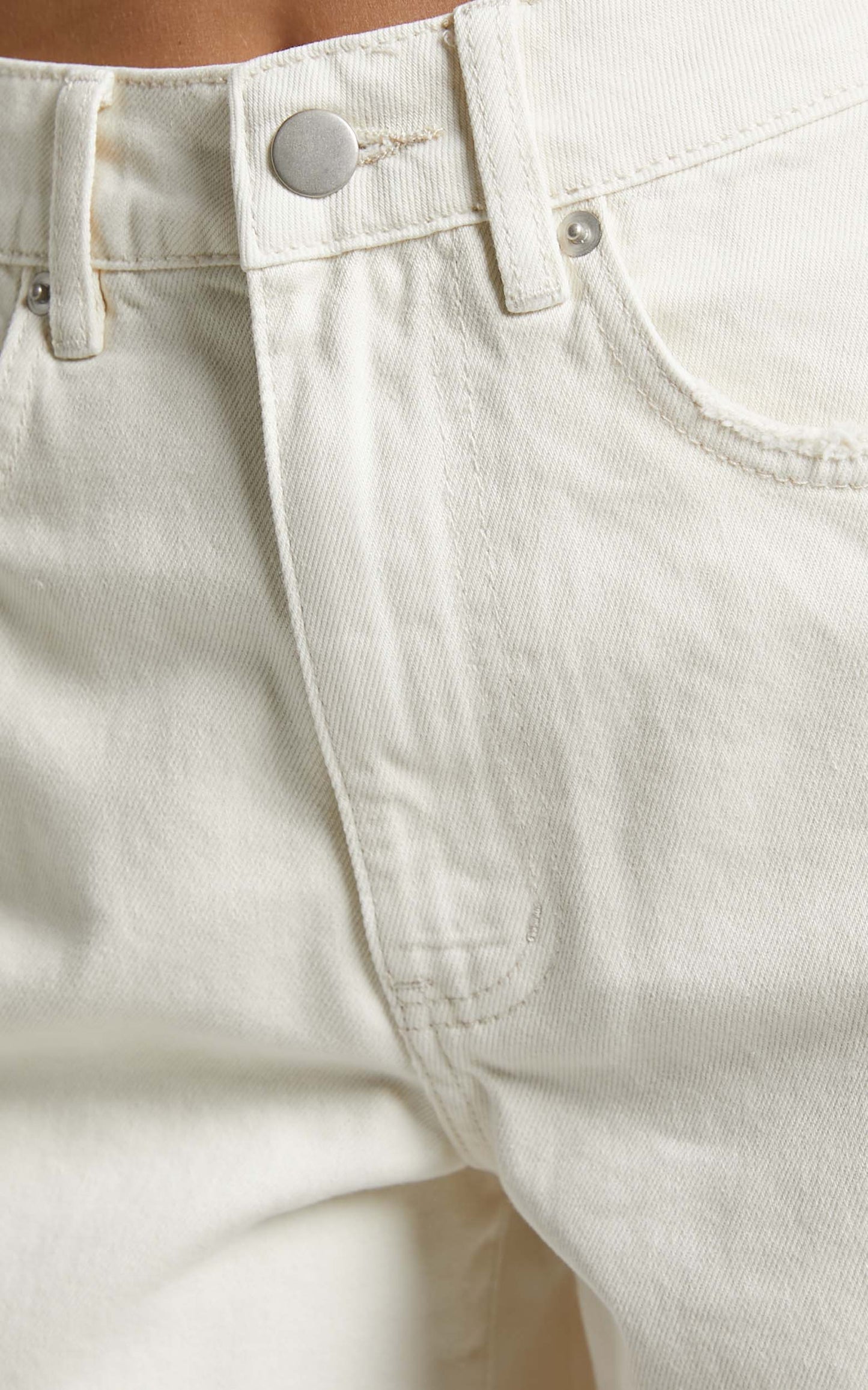 Eloisa Shorts - Recycled Cotton Raw Hem Denim Shorts in Ecru