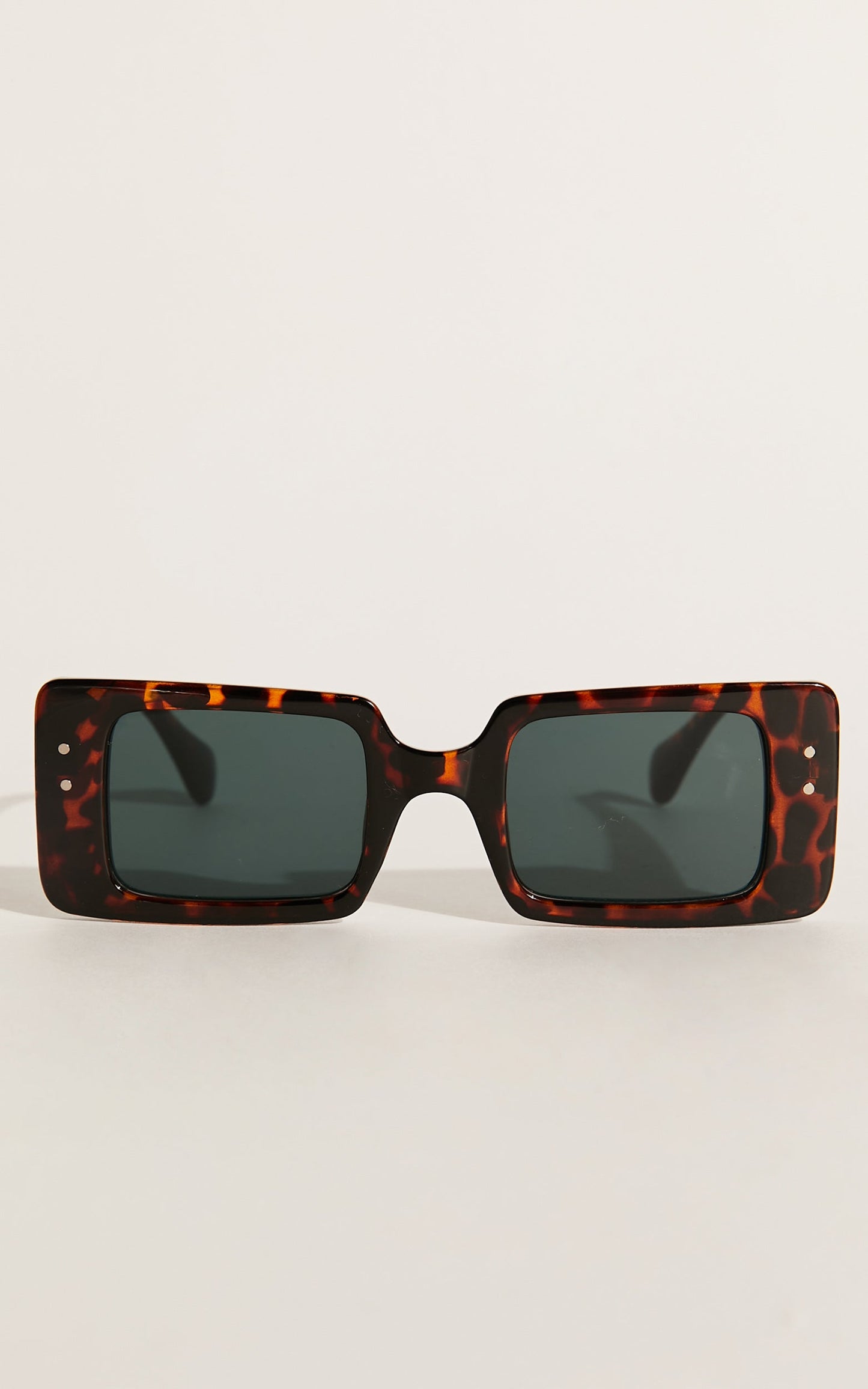 Estrelita Sunglasses in Tortoiseshell