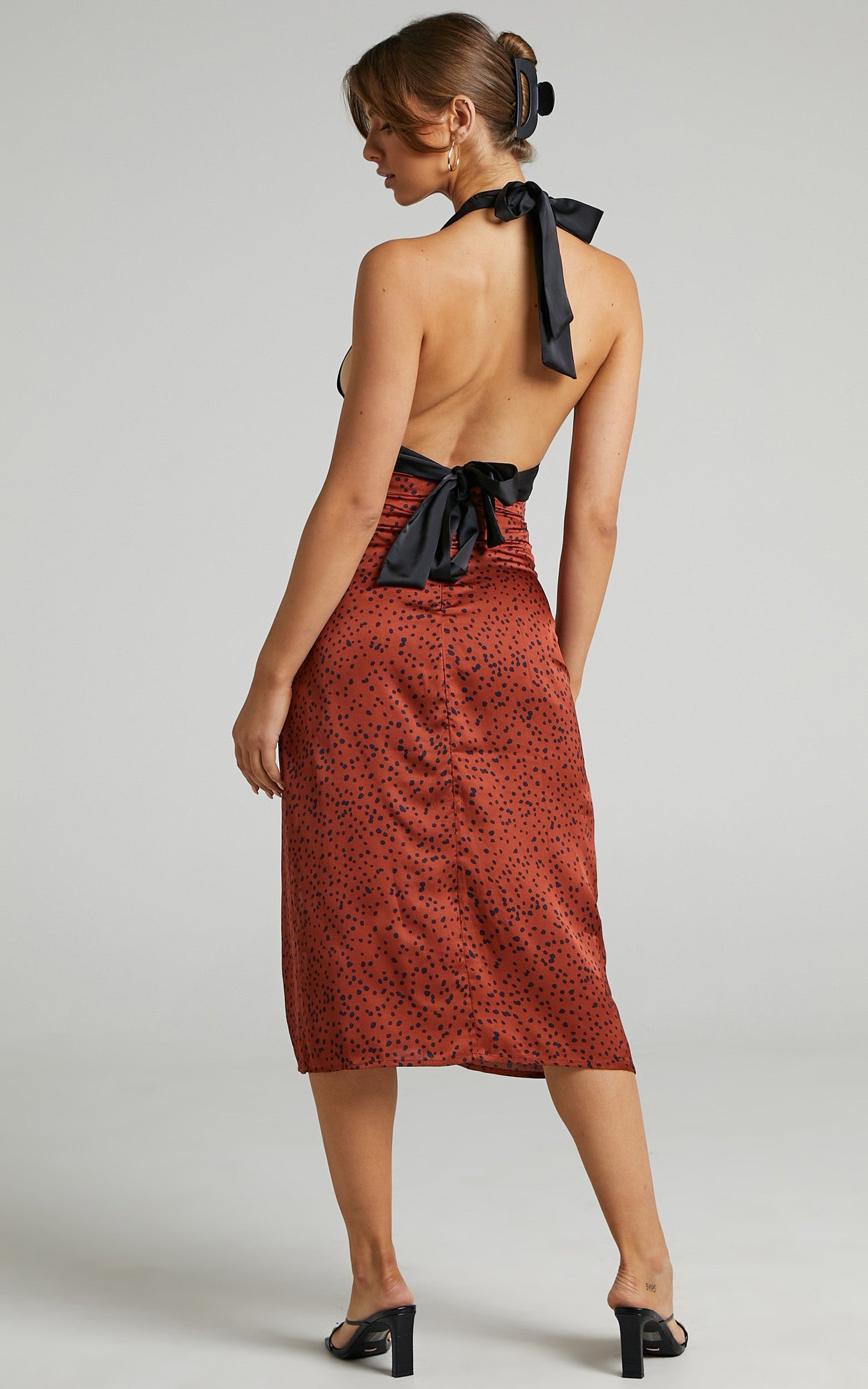 Eulo Printed Slip Skirt With Leg Slit in Copper Spot