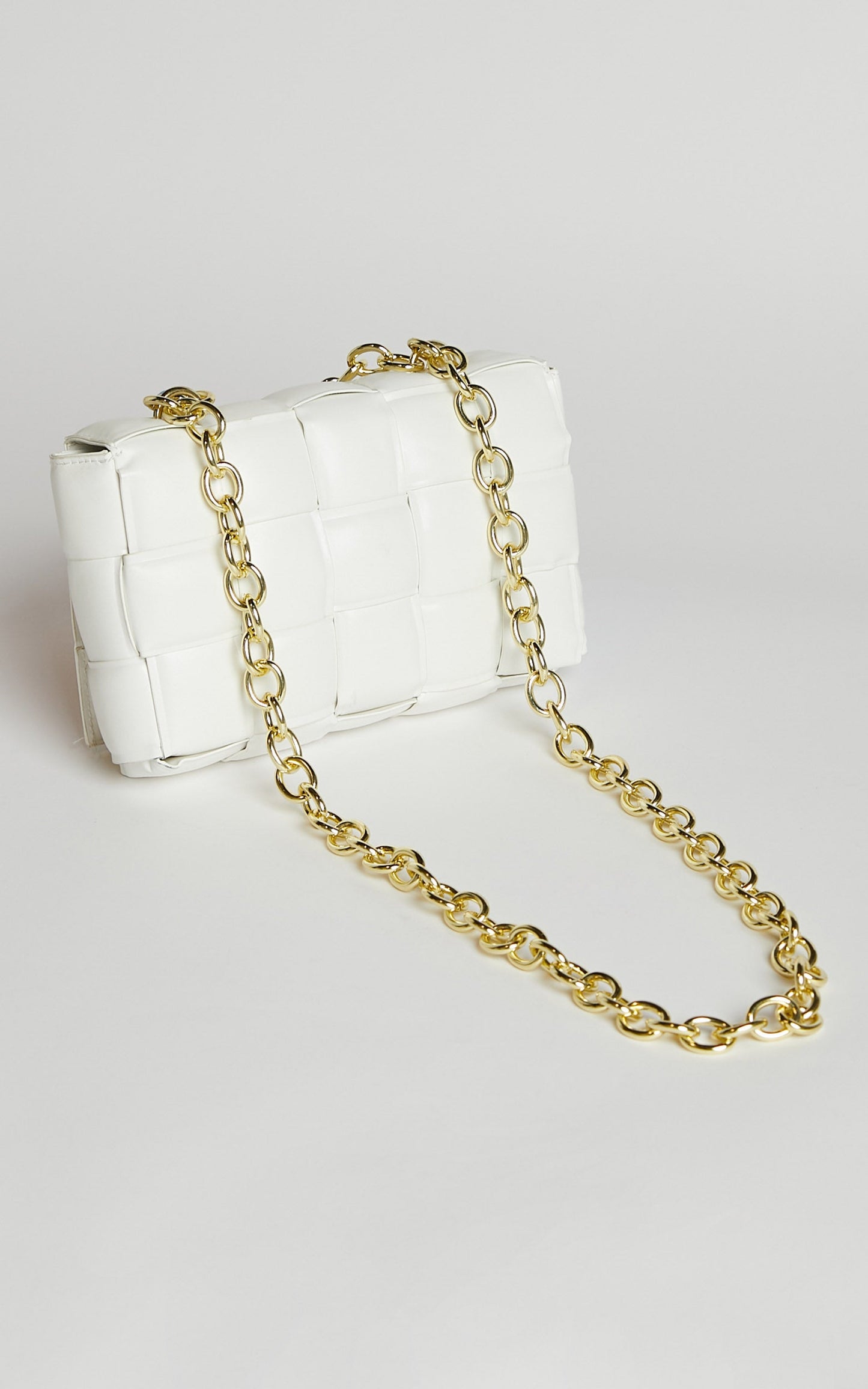 Evedna Gold Chain Weave Bag in White