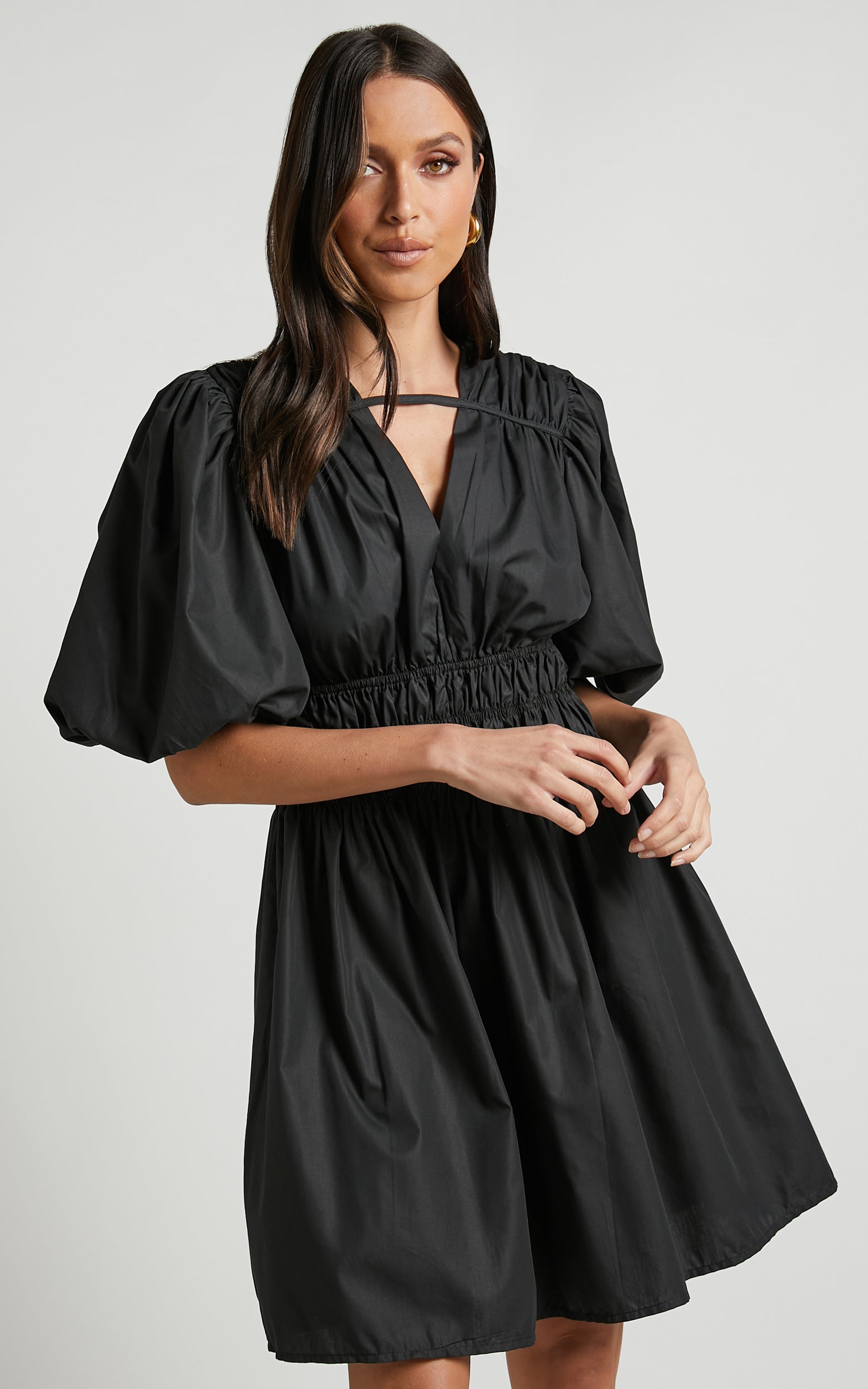 Ezreila Mini Dress - Puff Sleeve Mini Dress in Black
