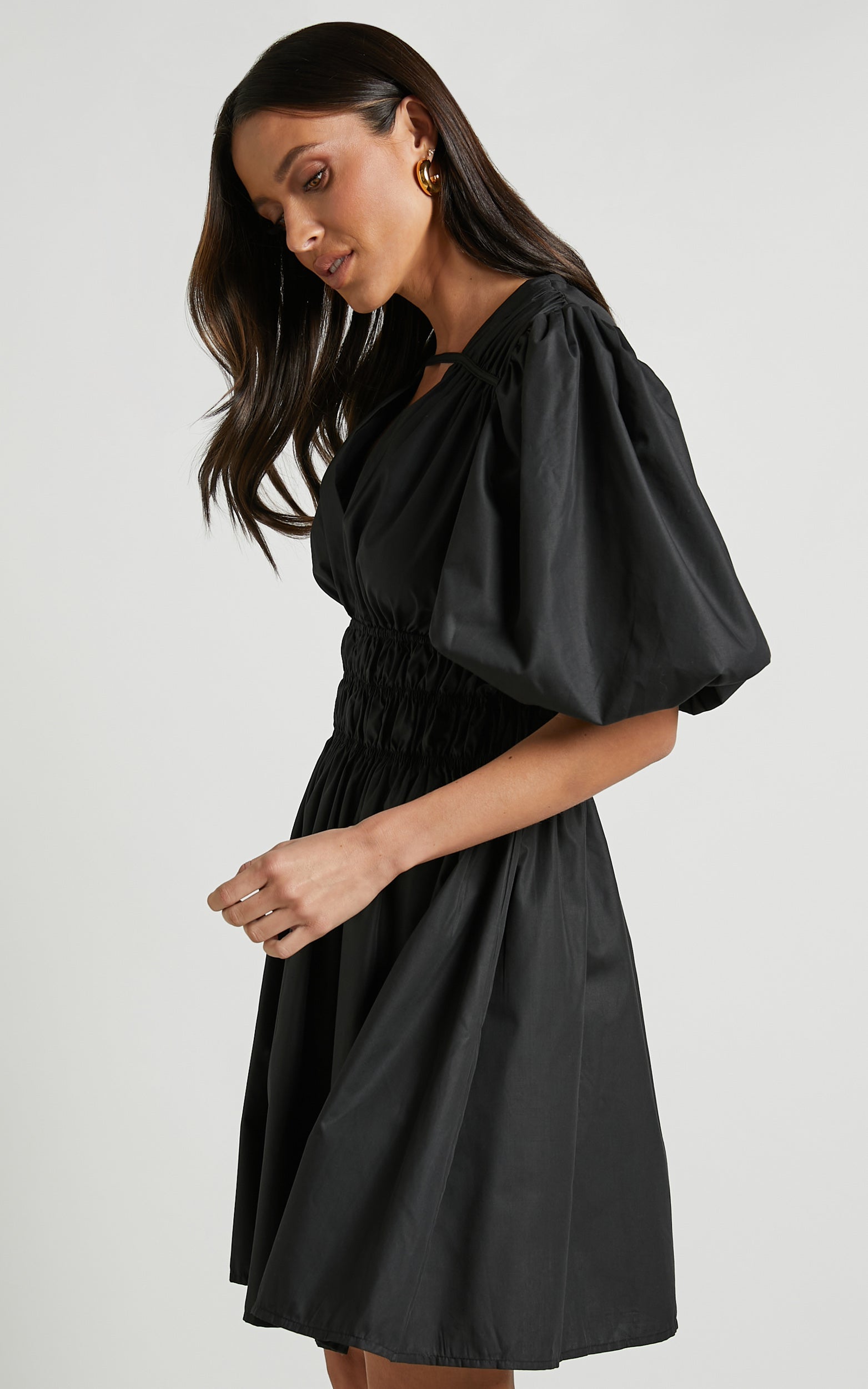 Ezreila Mini Dress - Puff Sleeve Mini Dress in Black