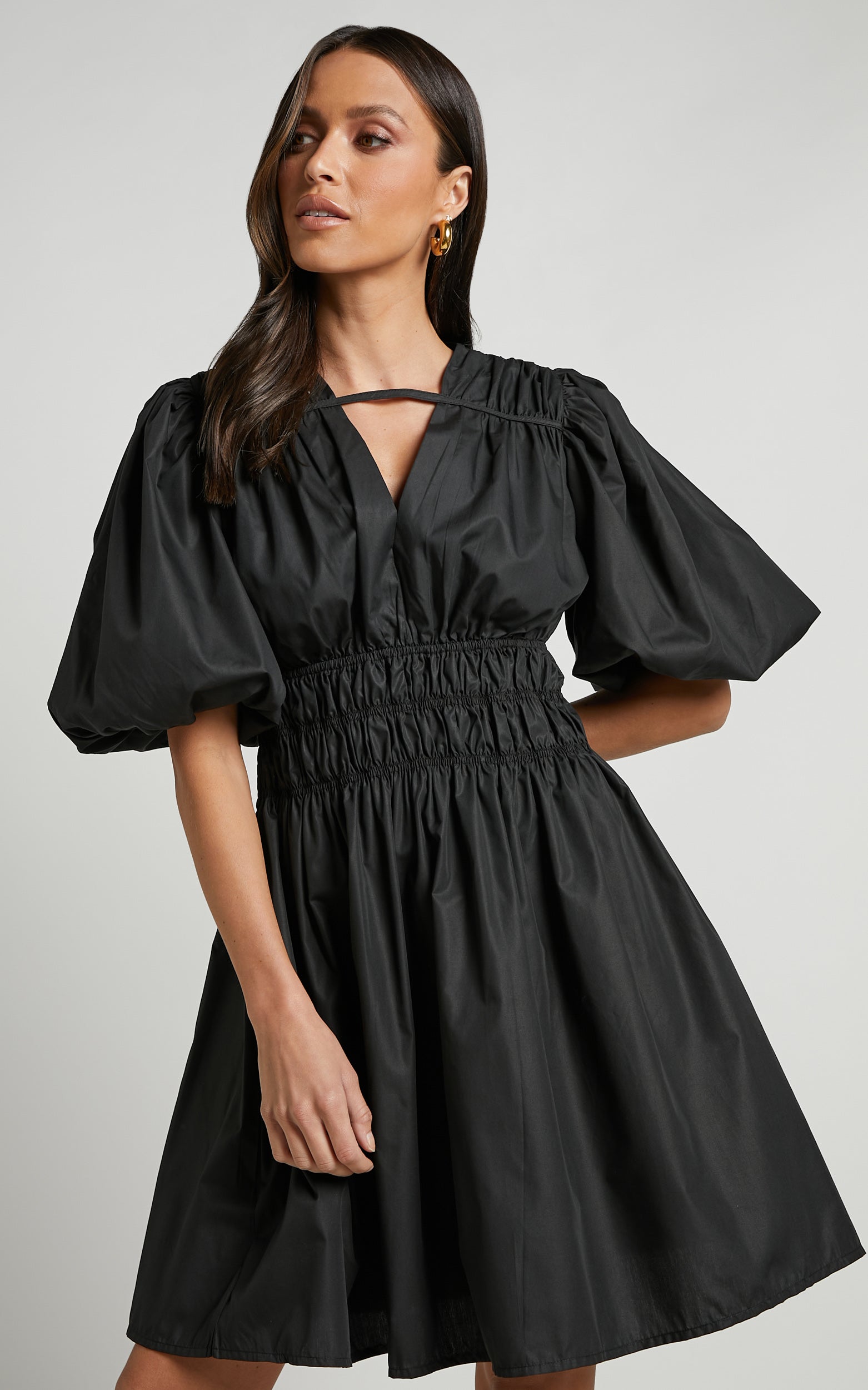 Ezreila Mini Dress - Puff Sleeve Mini Dress in Black