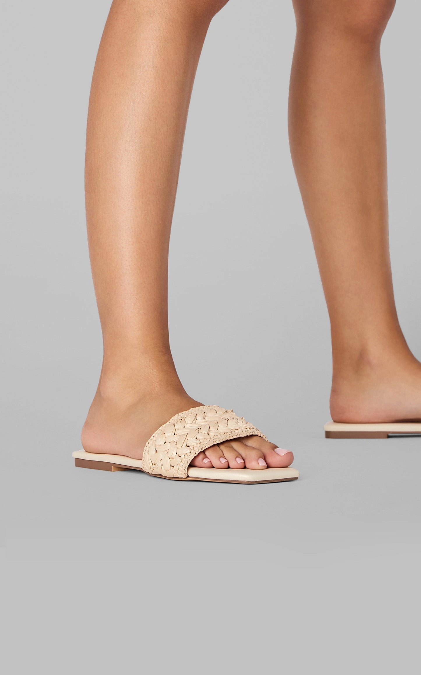 Billini - Fynn Slides in Sand Raffia