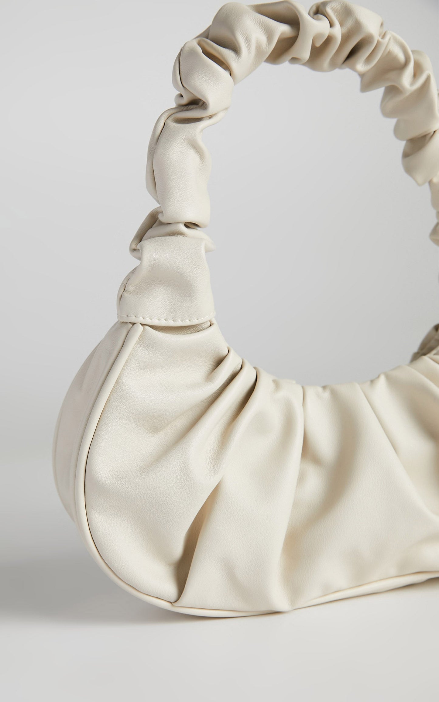 Fabiola Bag in Cream