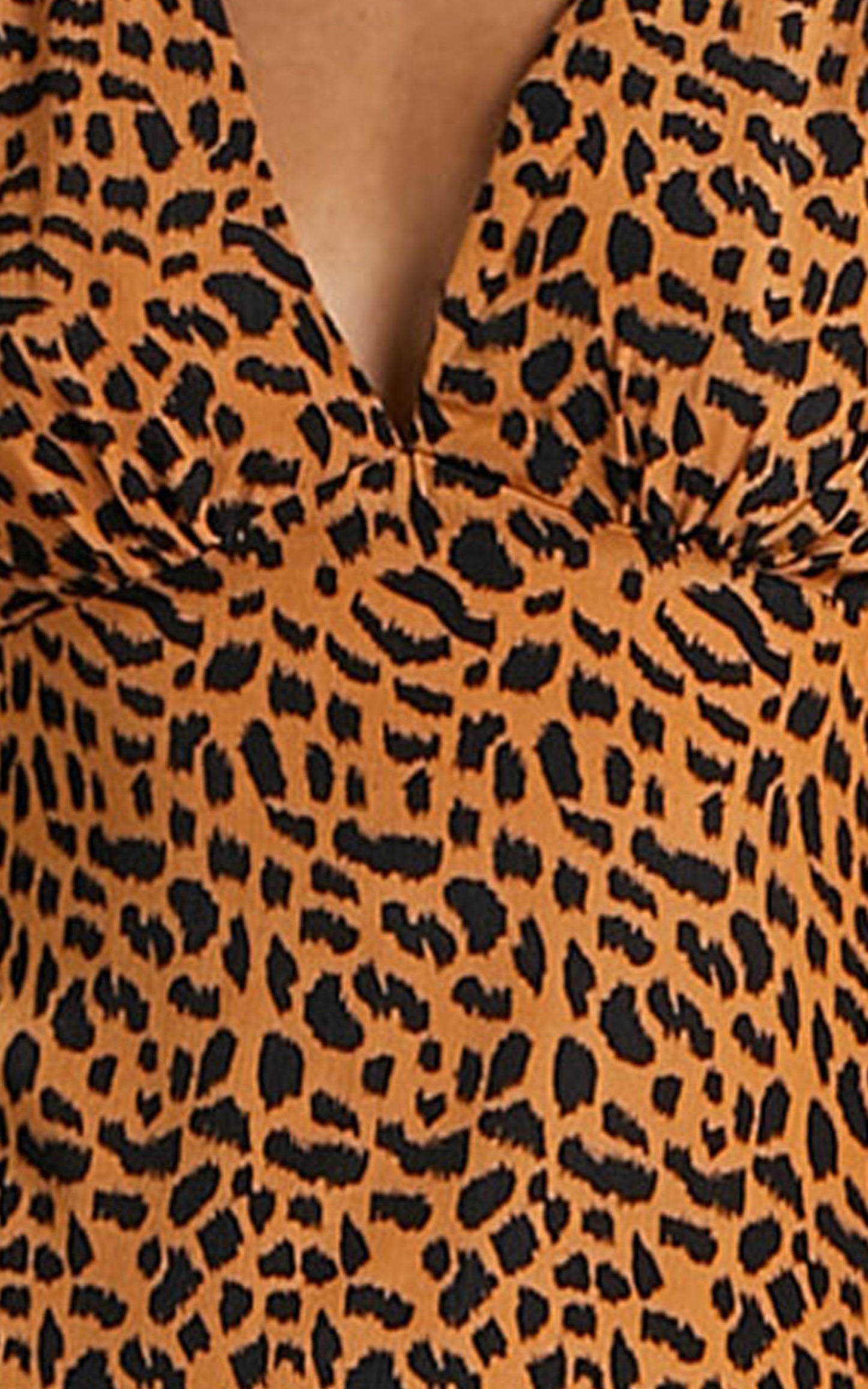 Tiarne Relaxed Maxi Dress in Animal Print