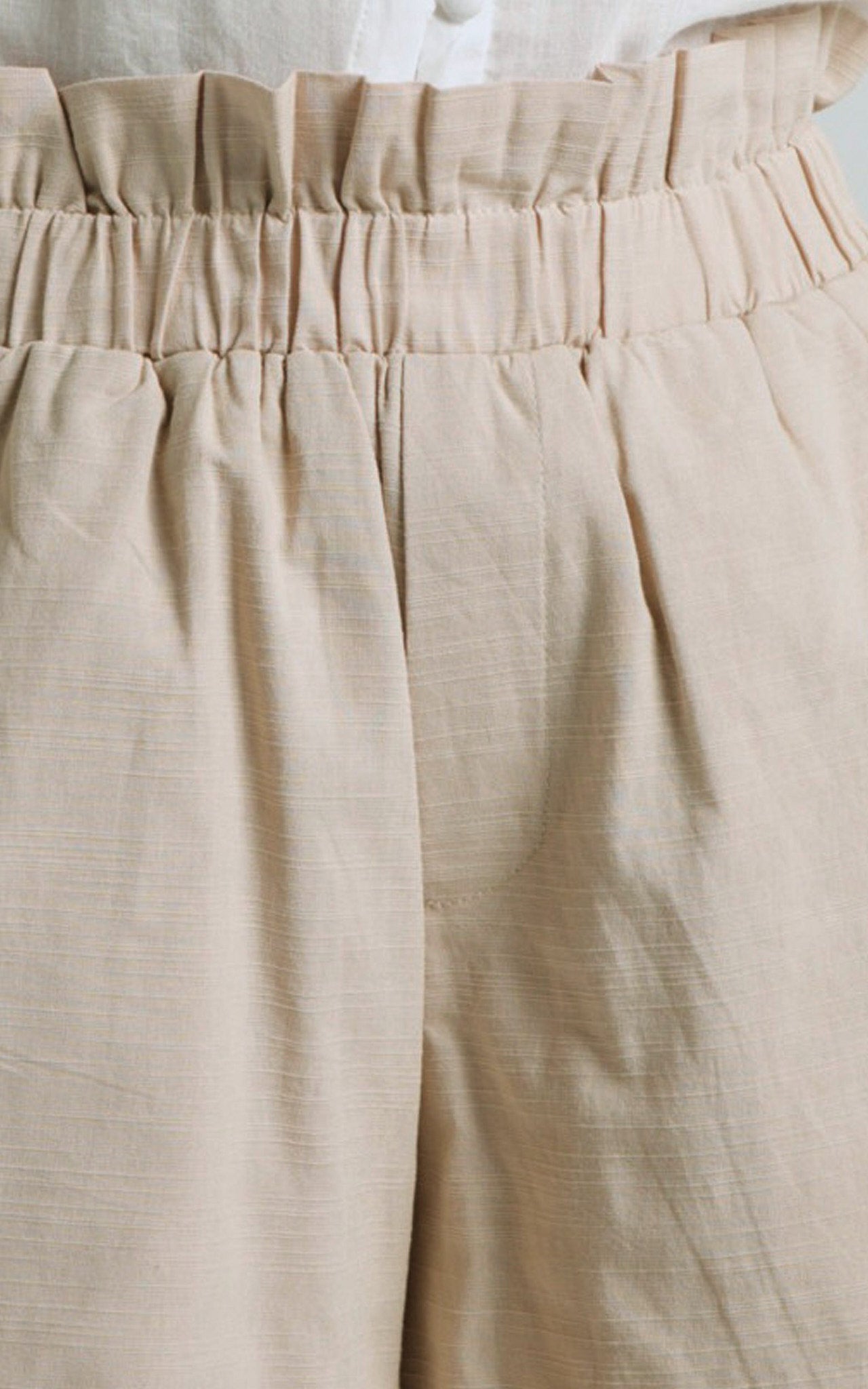 Chalene Short - Elastic High Waisted Paperbag Relaxed in Stone