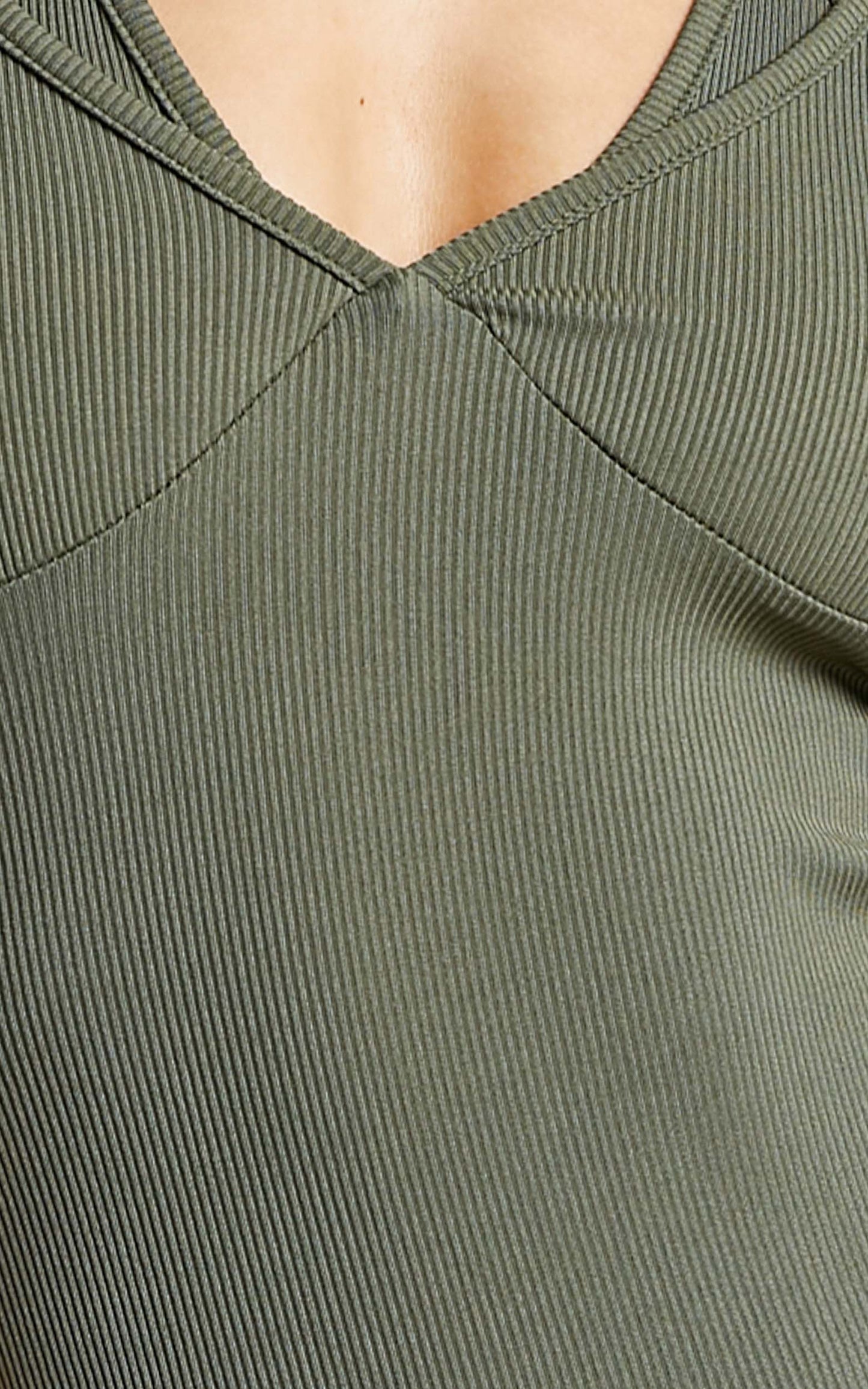 BY DYLN - Seeka Dress in Khaki