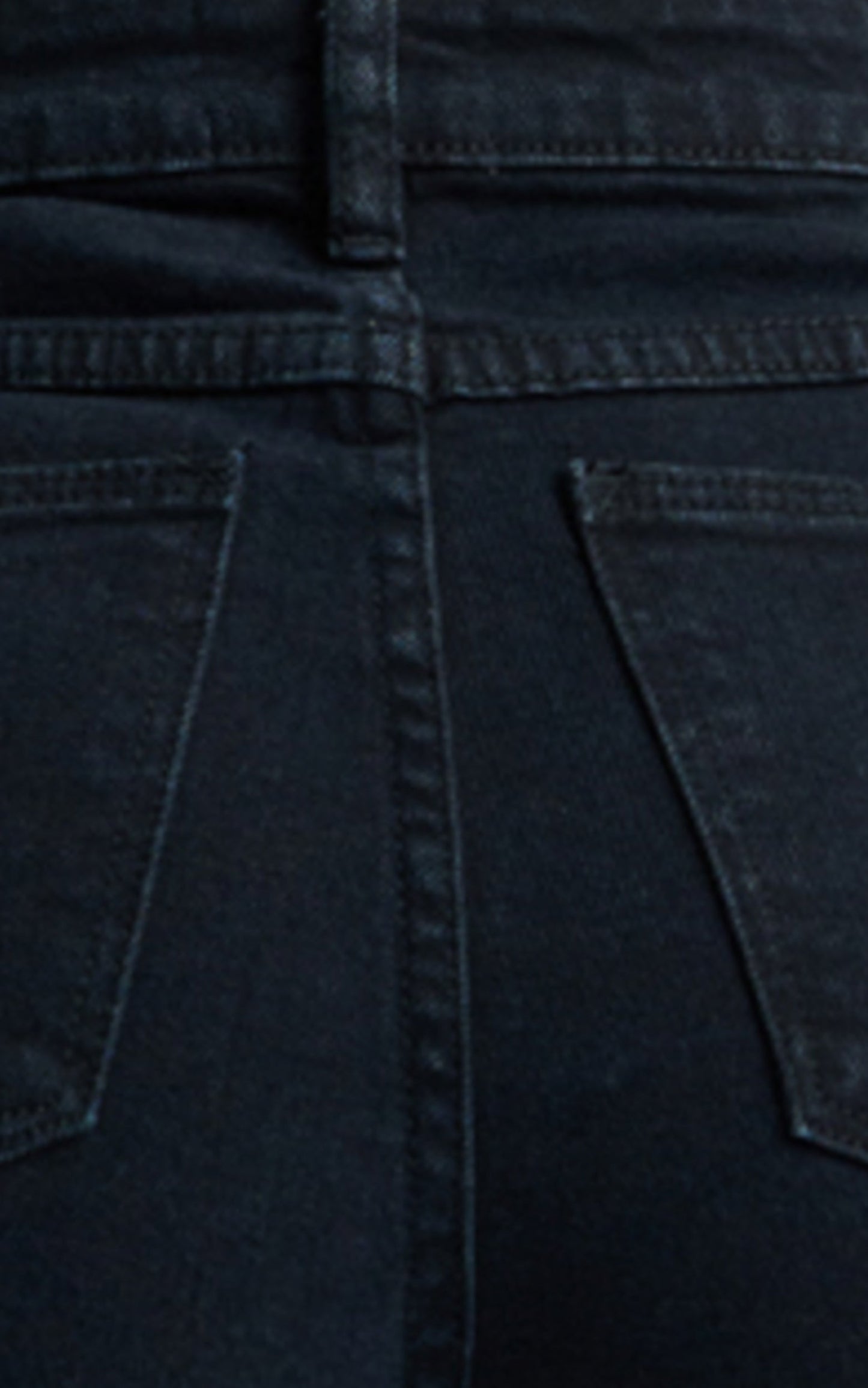 Abrand - A '94 Petite High Slim Jean in Vintage 90210