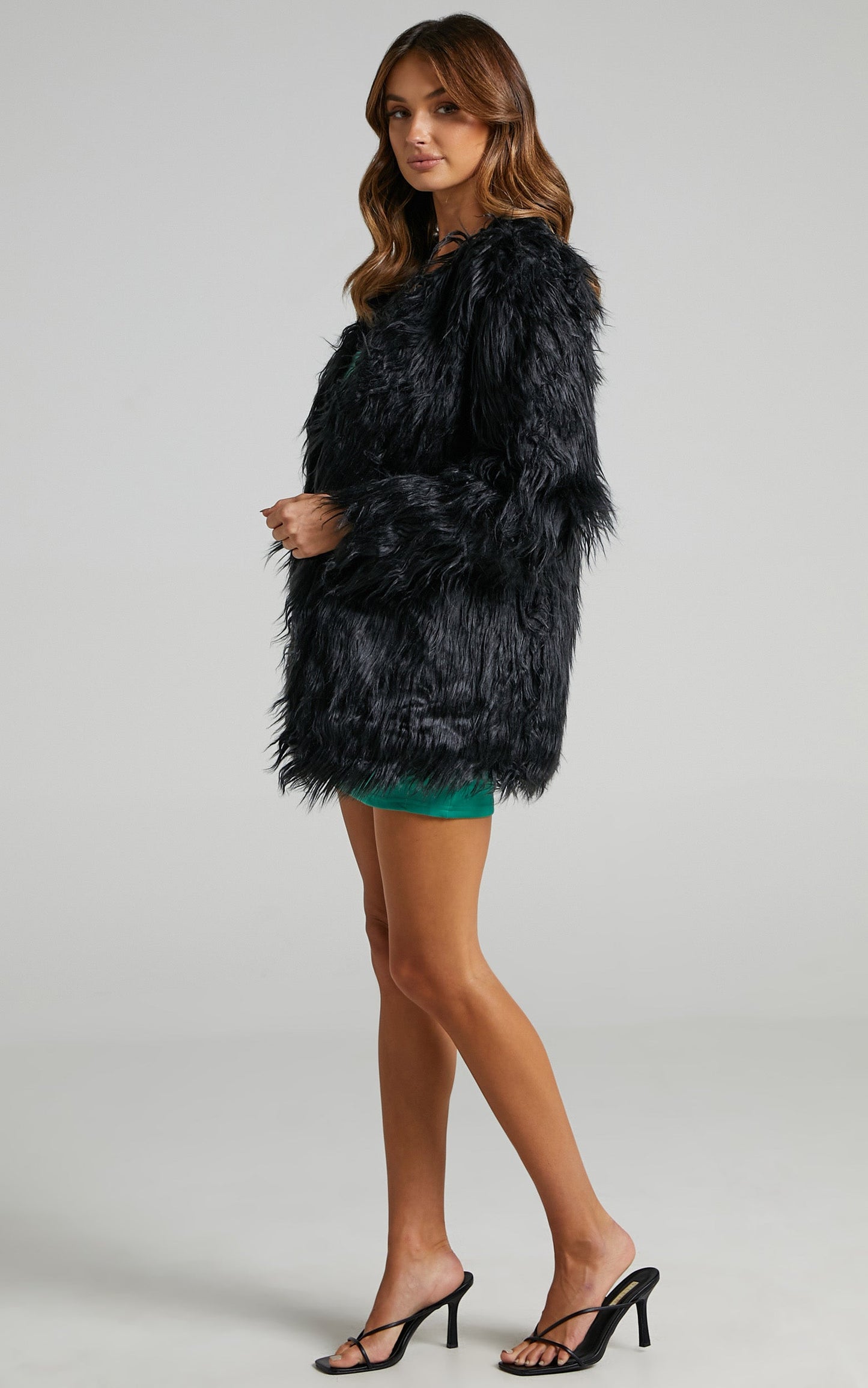 Fiona Coat - Faux Fur Coat in Black