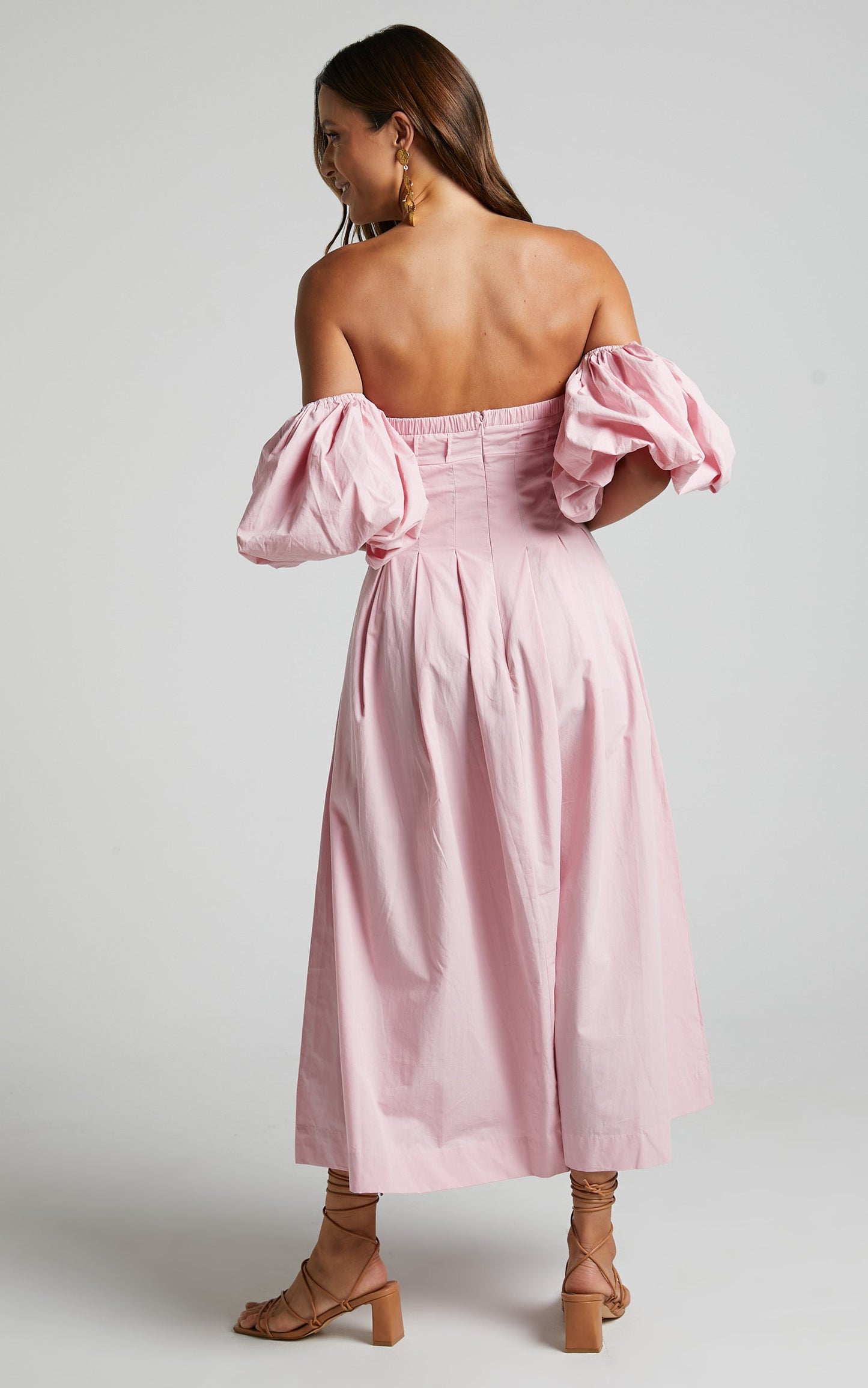 Geloe Midi Dress - Structured Off Shoulder Puff Dress in Pink