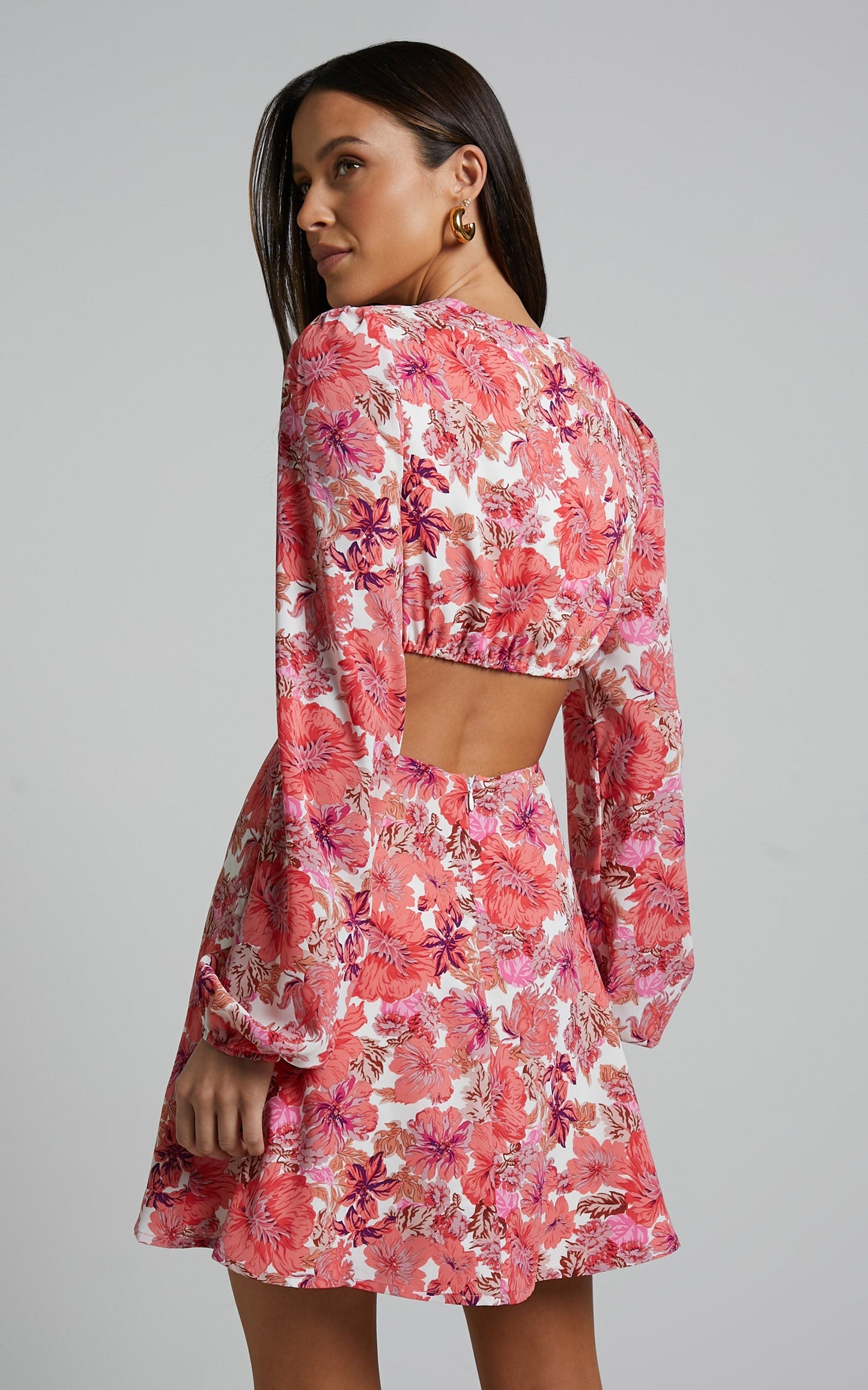 Geneve Mini Dress - Ring Cut Out Long Sleeve Dress in Nylene Pink Floral