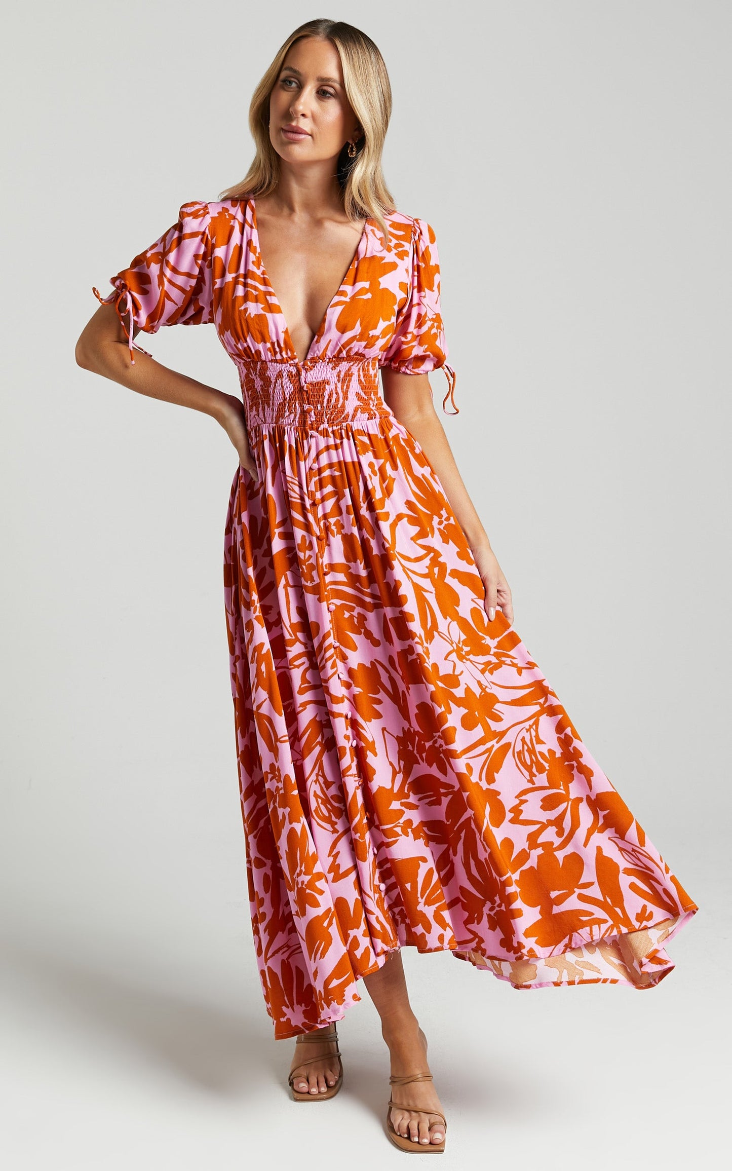 Gweeny Midi Dress - V Neck Tie Short Sleeve Dress in Rust Floral
