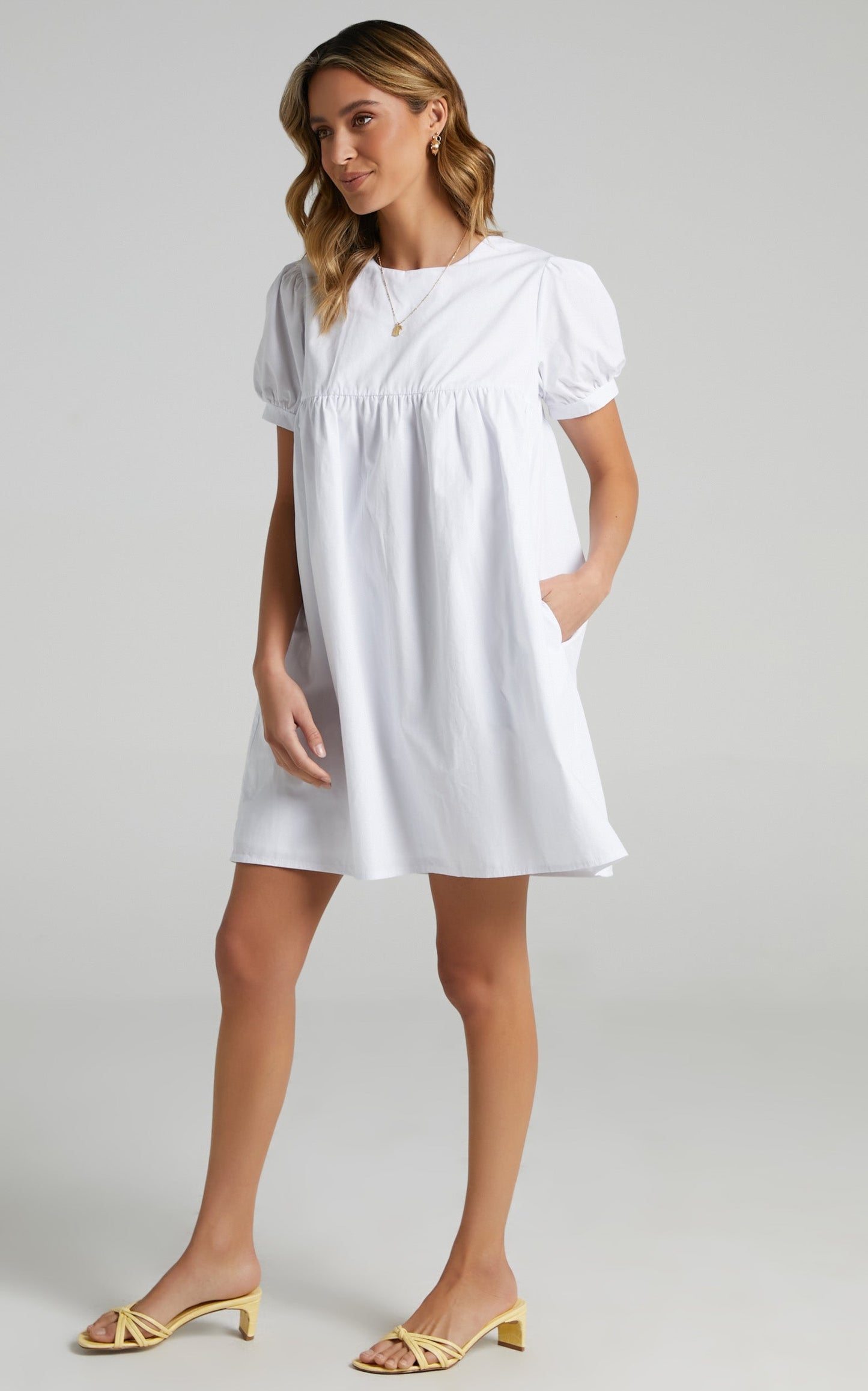 Gyda Dress in White