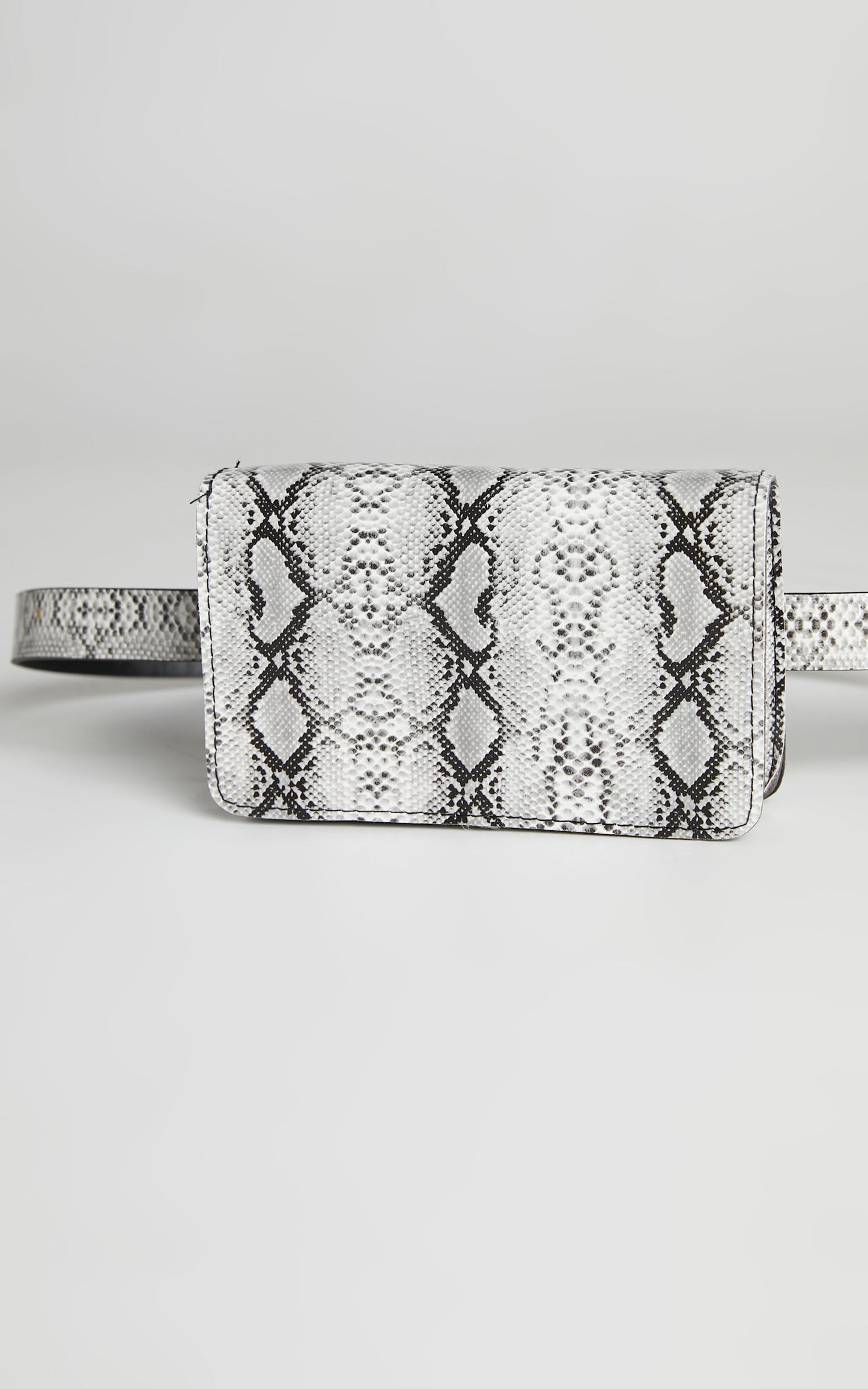 Gylda Belt Bag in Snake