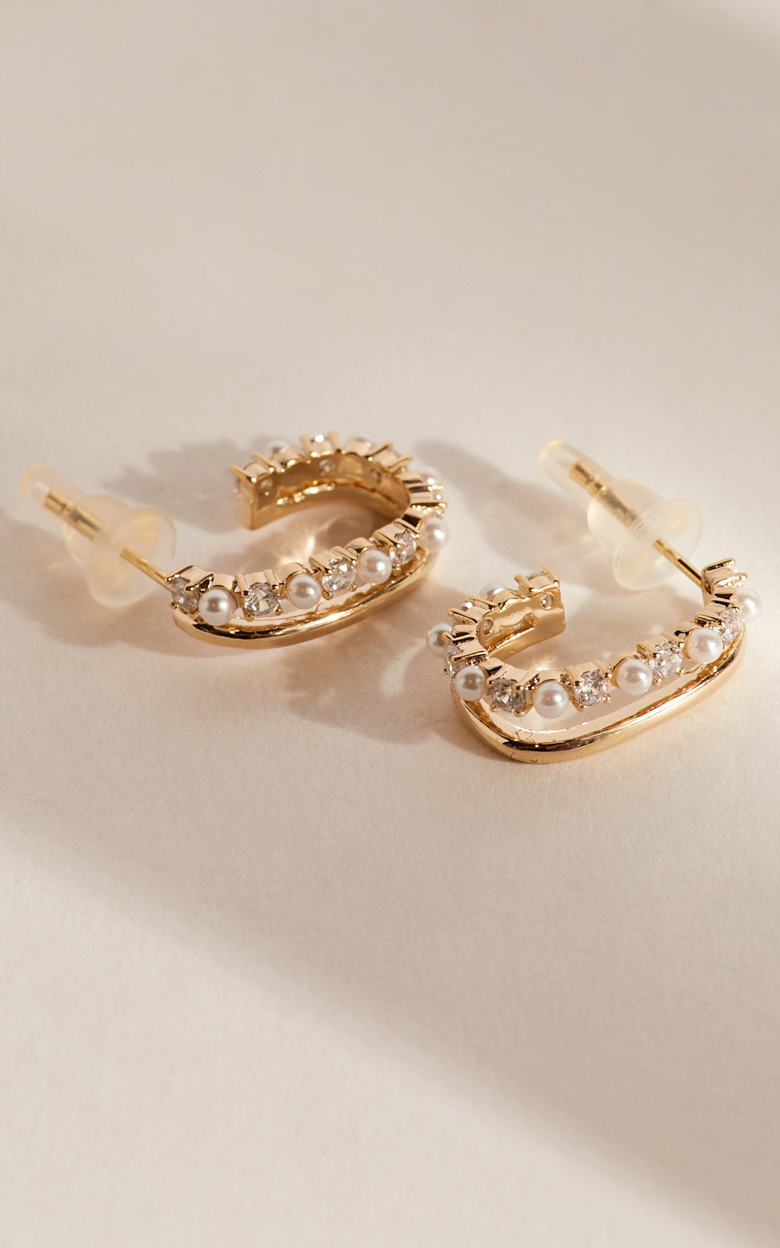 HENSLEY HOOP EARRINGS in Gold