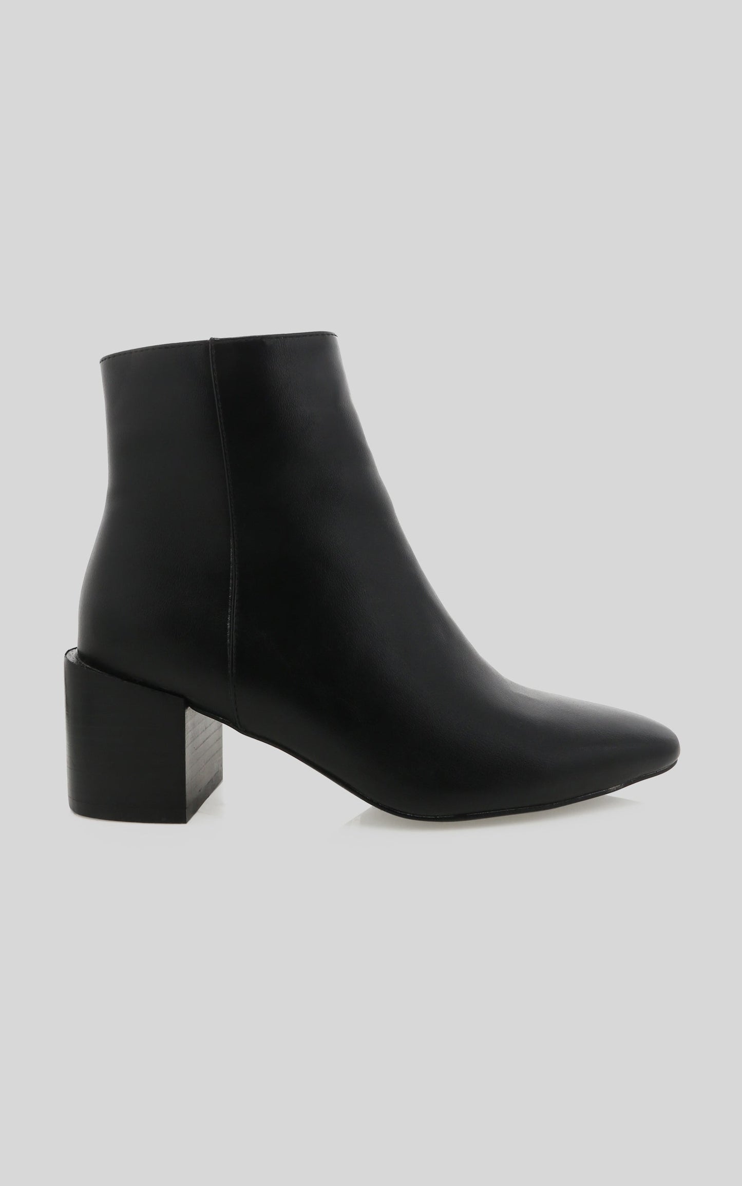 Billini - Hollie Boots in Black