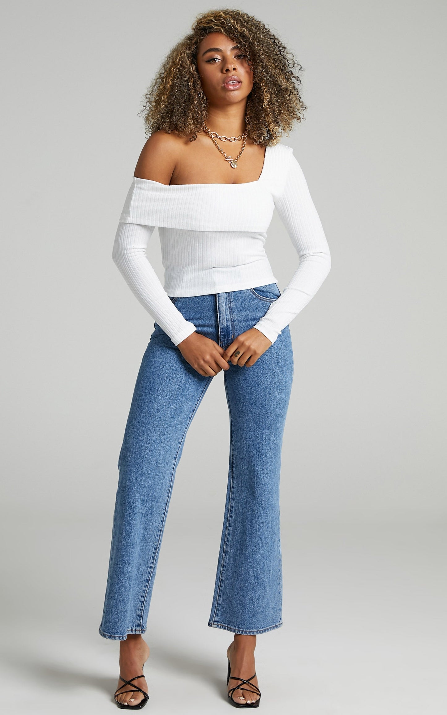 Harvie Top - Asymmetrical Neckline with Long Sleeve Top in White