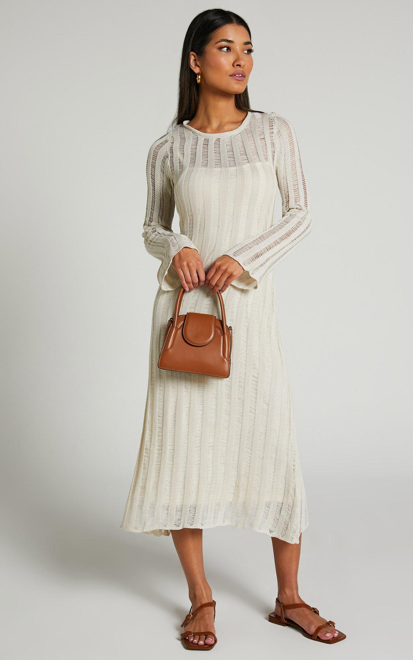Hazelea Midi Dress - Scoop Neck Long Sleeve Knitted Dress in Beige