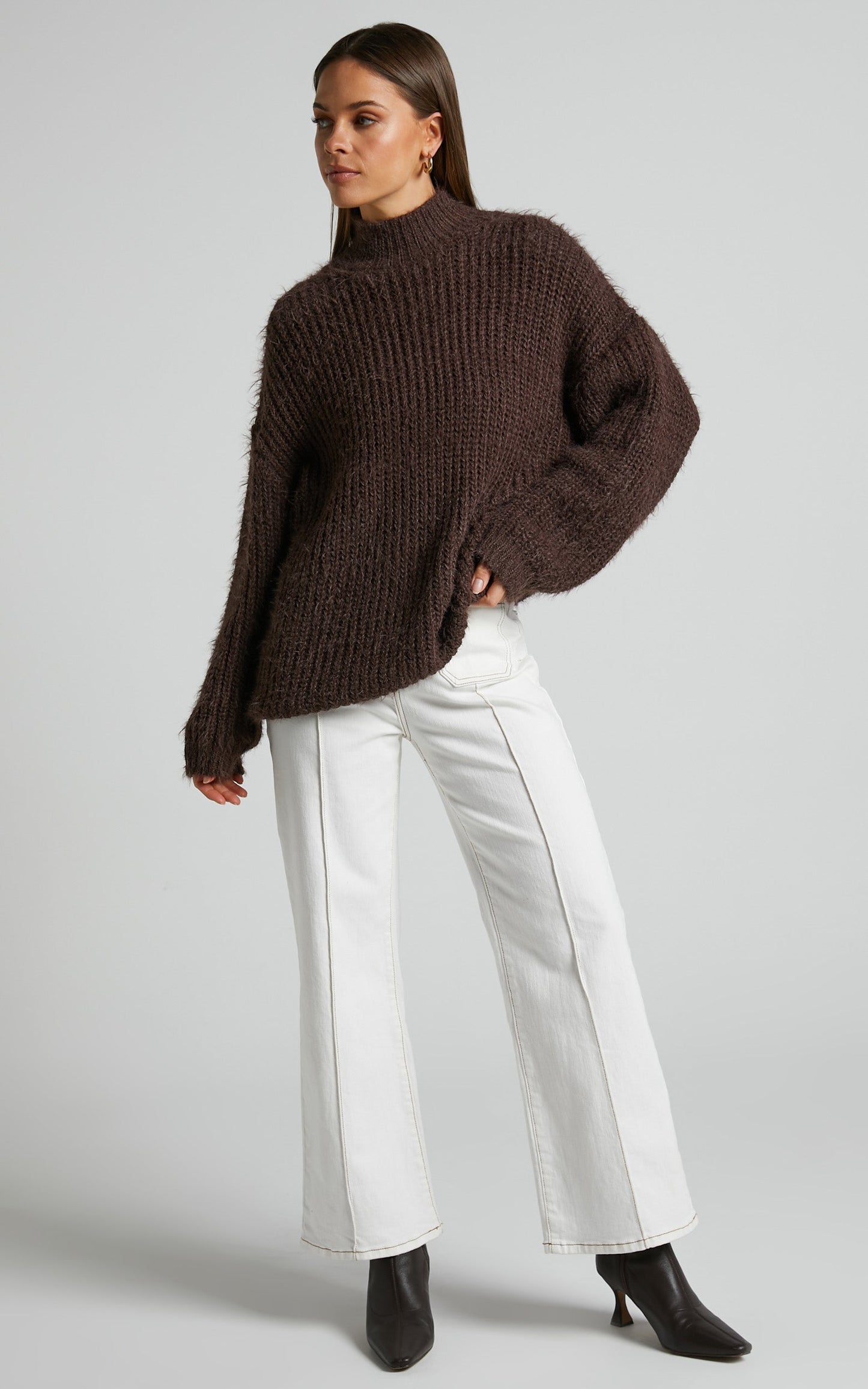 Heather Jumper - Crew Neck Knit Jumper in DARK CHOC