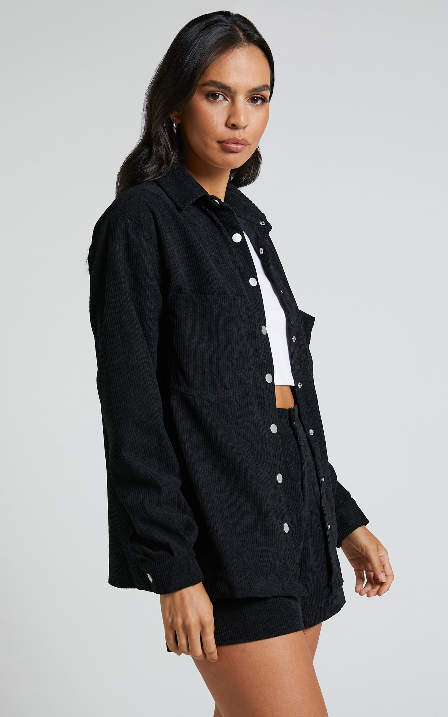 Hillevi Shacket - Corduroy Shacket in Black