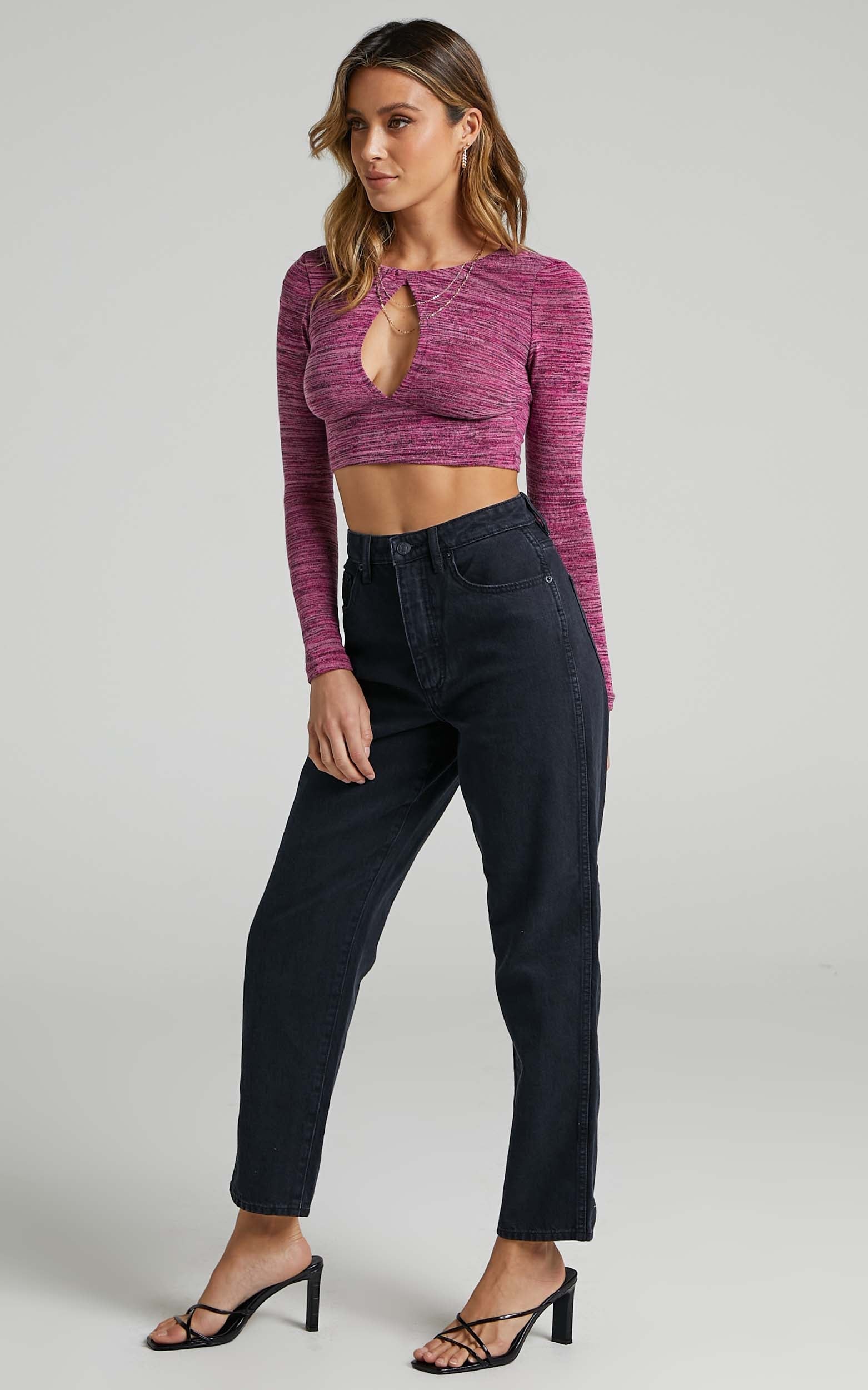 Hirah Cutout Longsleeve Top in Pink Spacedye