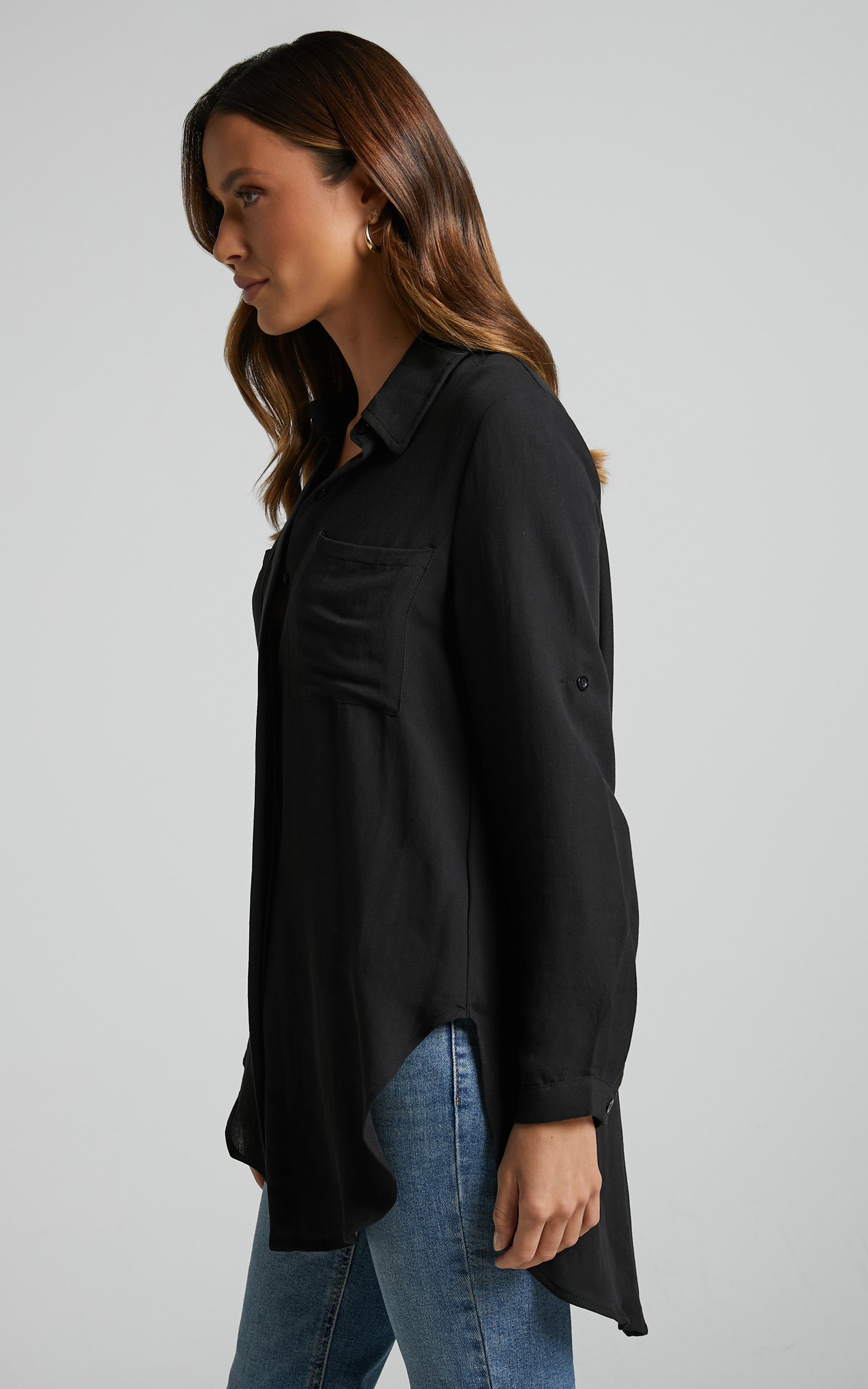 Hunter Shirt - Long Sleeve Soft Button Up Shirt in Black