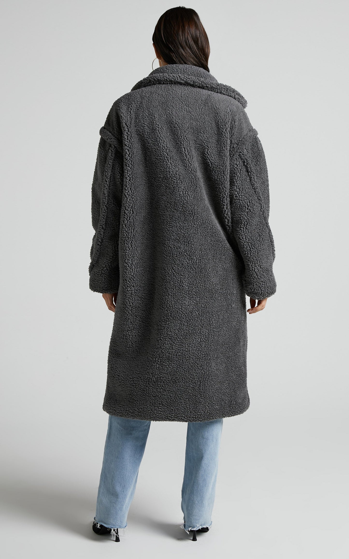 Indianna Coat - Longline Teddy Coat in Charcoal