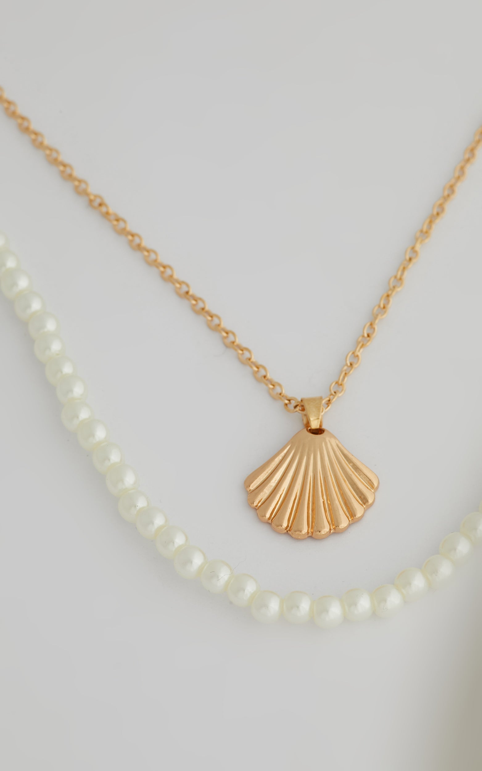 JASMINA NECKLACE in Gold