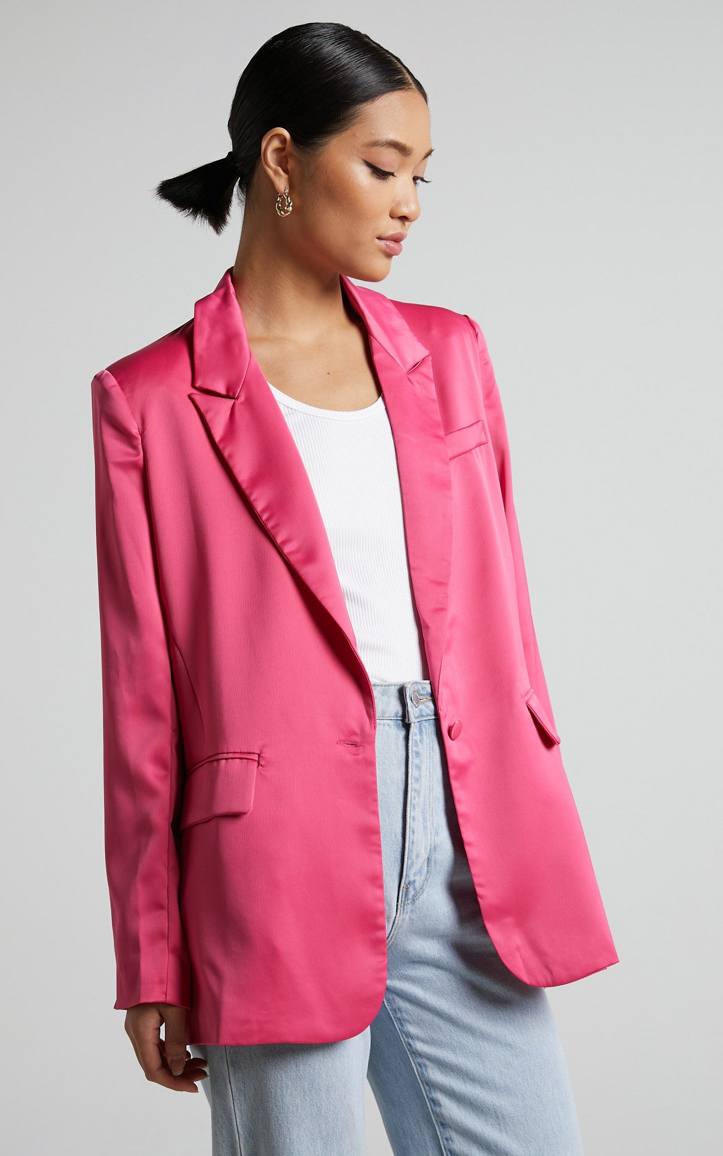 Jannie Blazer - Oversized Plunge Button Up Blazer in Pink