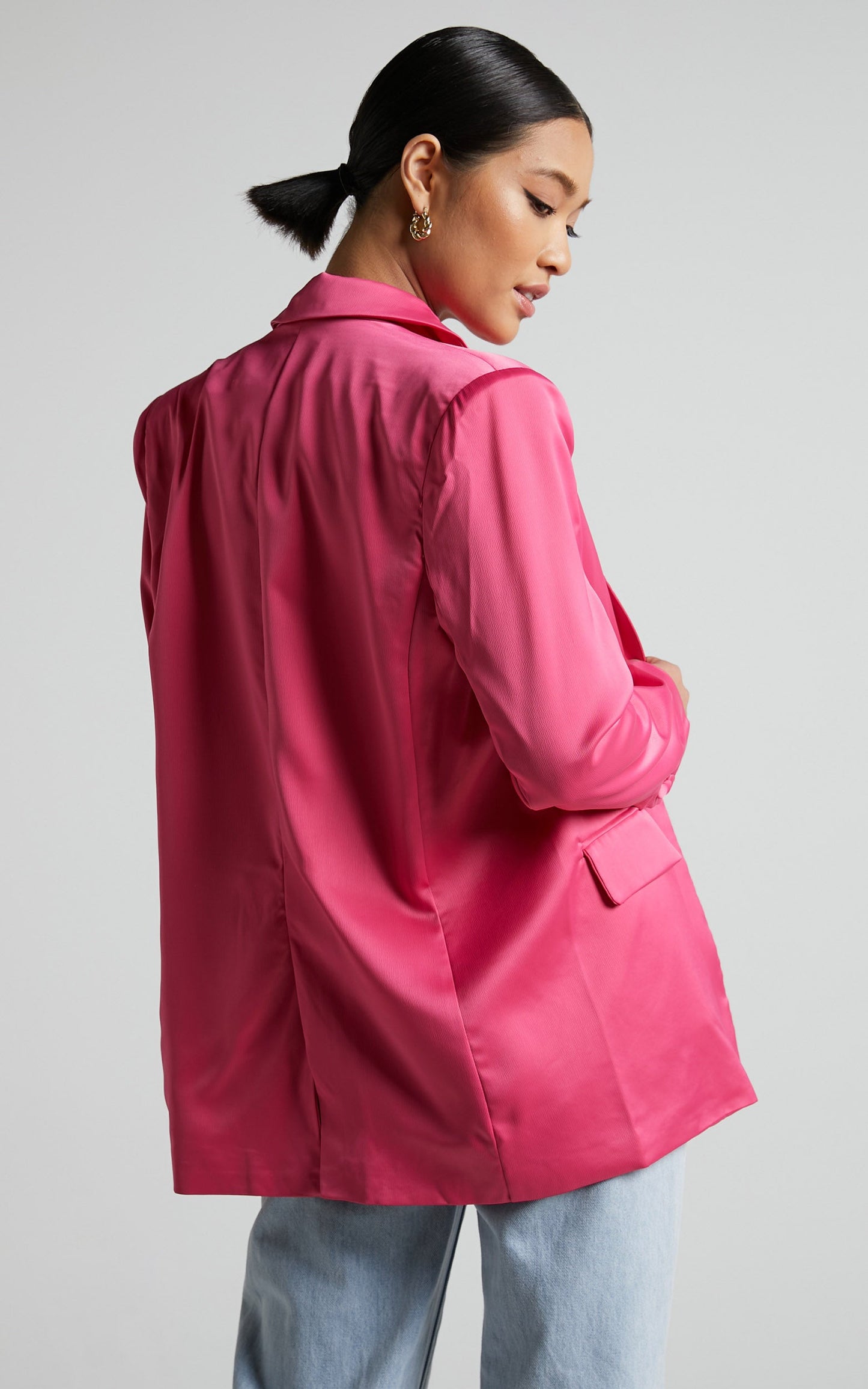 Jannie Blazer - Oversized Plunge Button Up Blazer in Pink