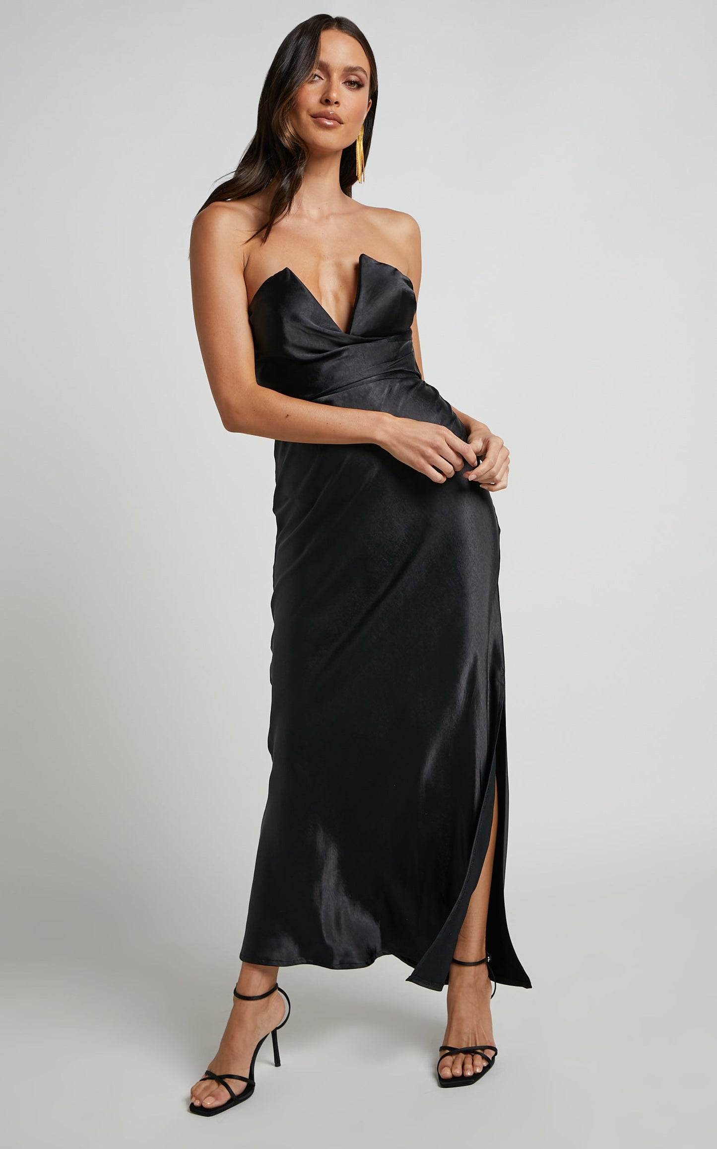 Jaslynn Midi Dress - Strapless V Neck Satin Dress in Black