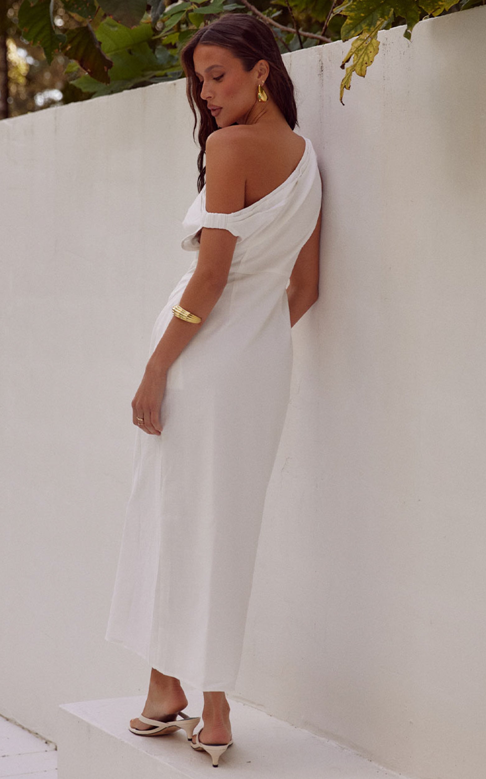 Runaway The Label - Jaspin Midi Linen Blend Dress in White