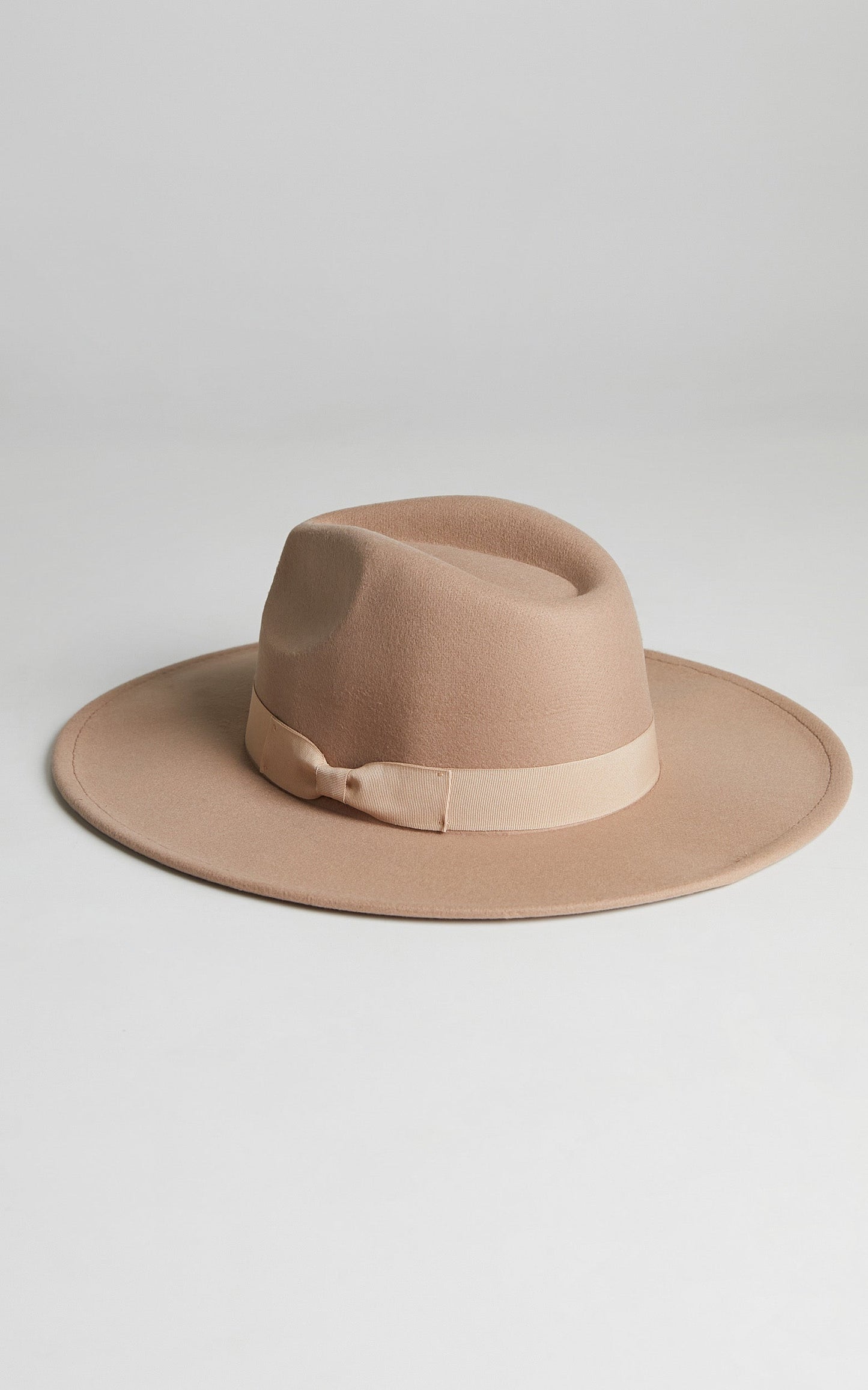 Jazmyne Hat in Milk Chocolate