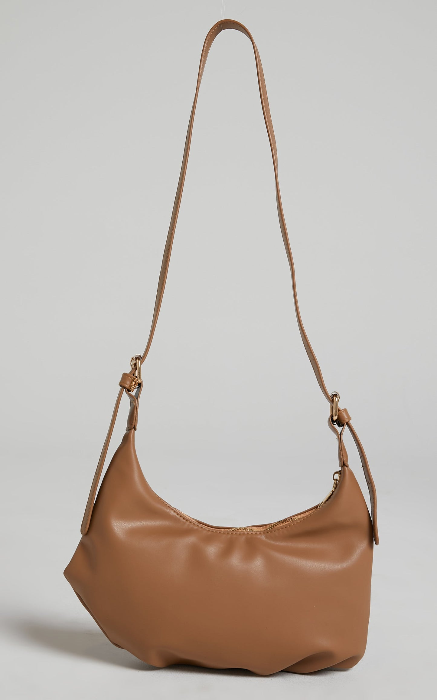 Jenessa Bag - Pouch Shoulder Bag in Caramel