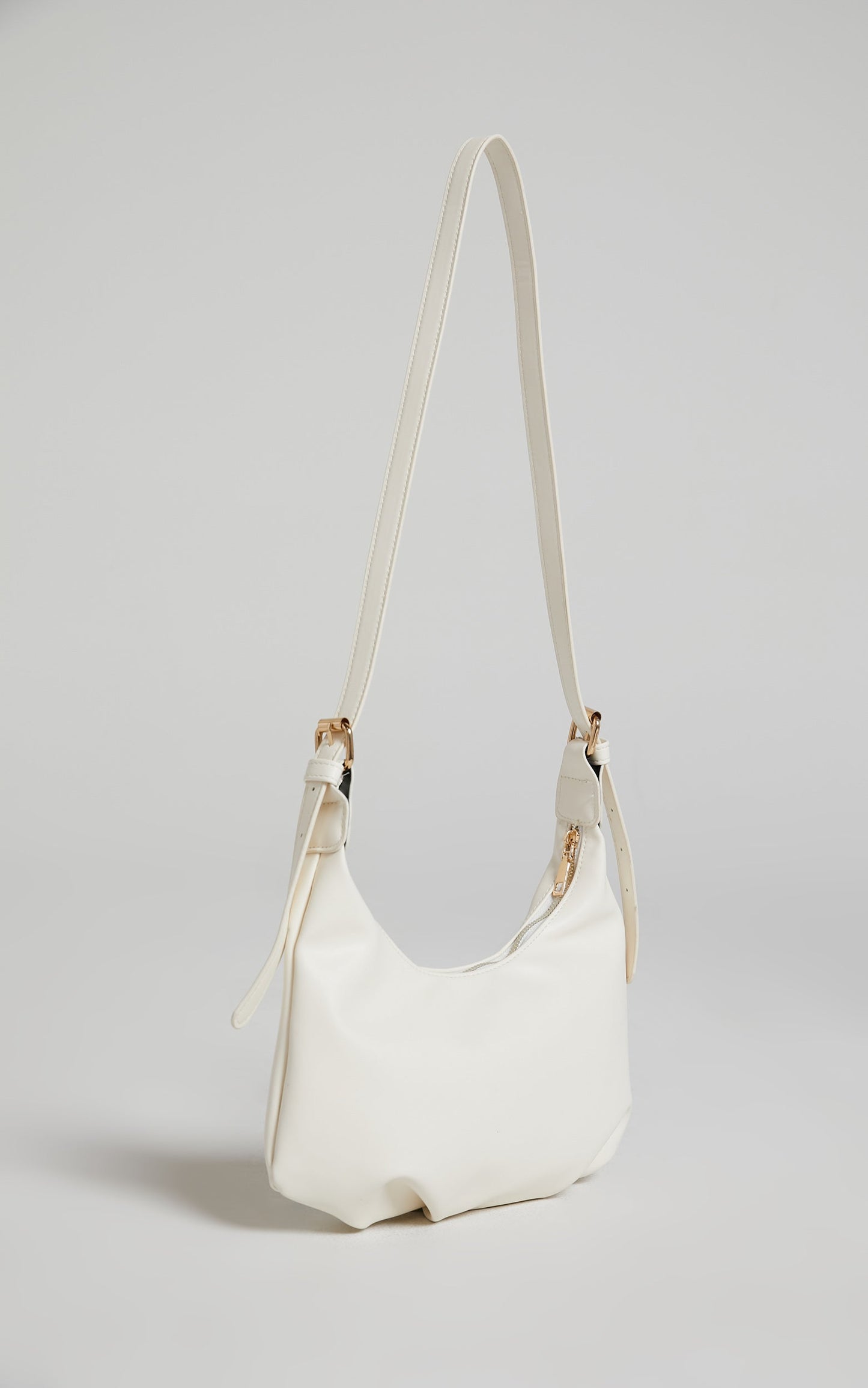Jenessa Bag - Pouch Shoulder Bag in White