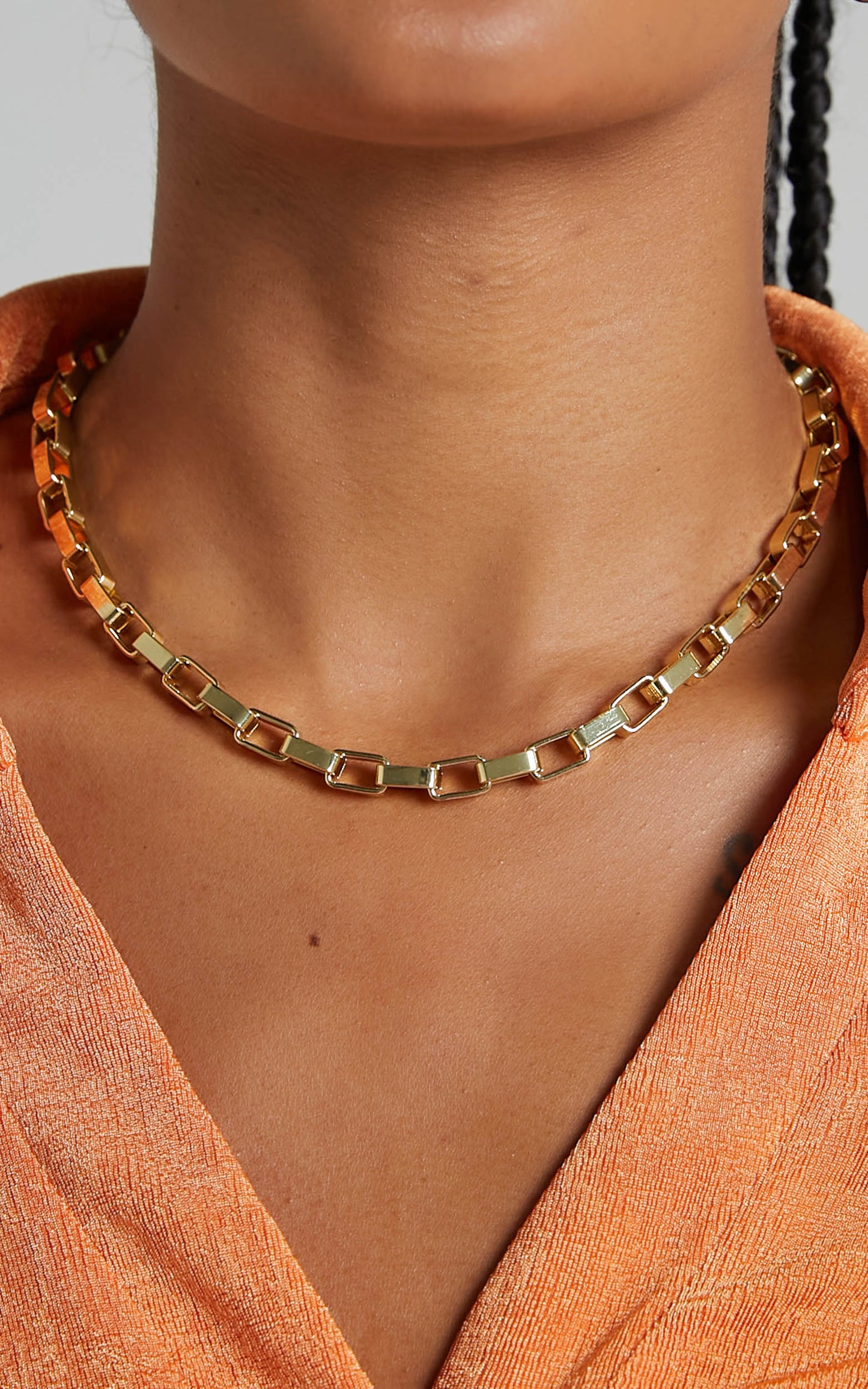 Jennie Necklace in Gold
