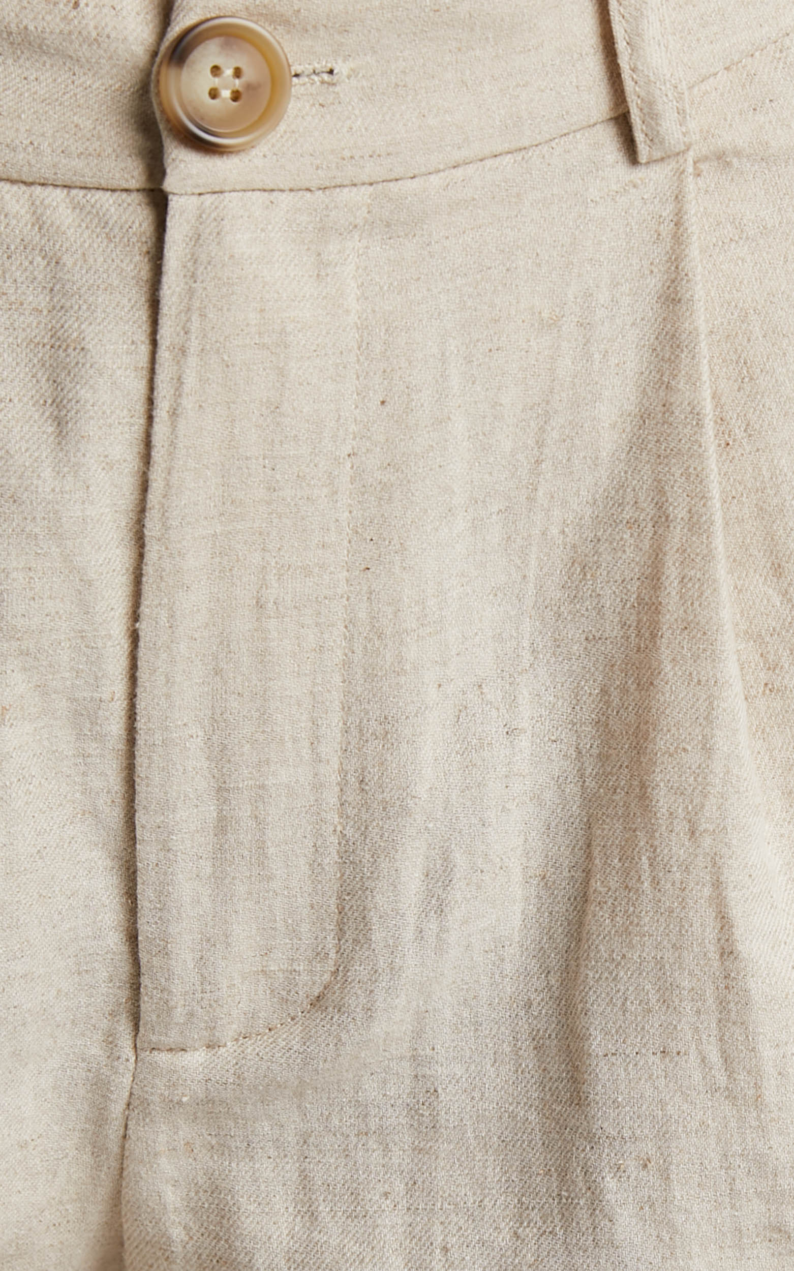 Jhaima Shirt - Linen Look Twist Front Cropped Shirt in Oatmeal