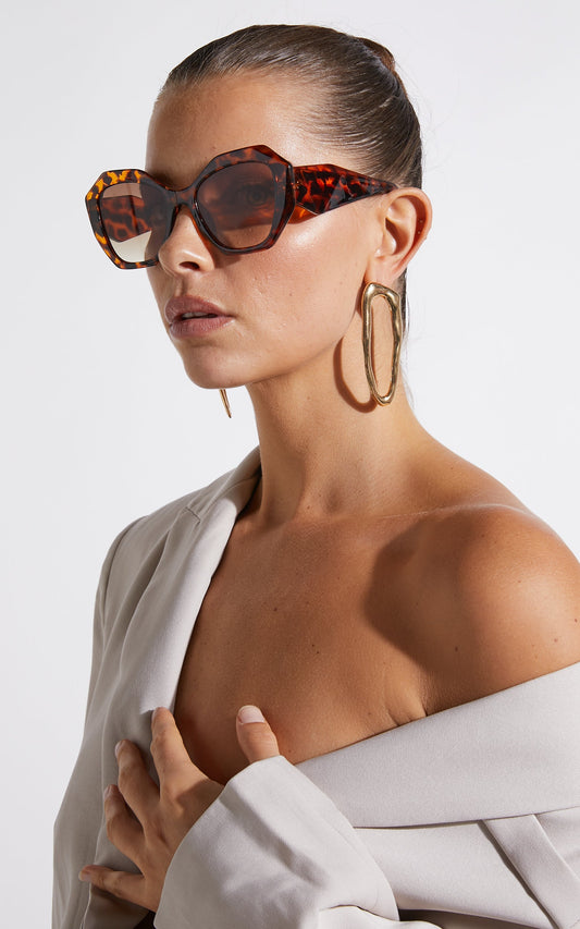 Jisebelle Sunglasses in Tortoiseshell