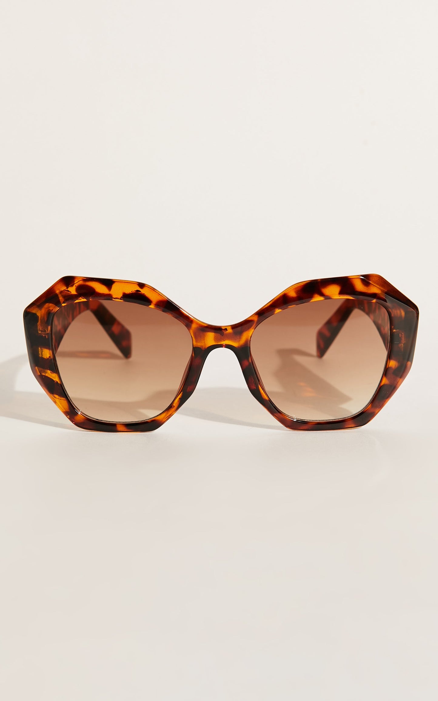 Jisebelle Sunglasses in Tortoiseshell